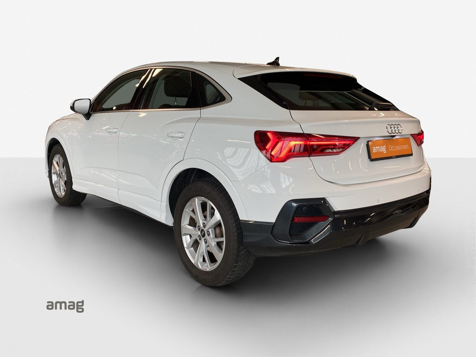 AUDI Q3 Sportback 35 TFSI Attraction, Benzina, Occasioni / Usate, Automatico - 3