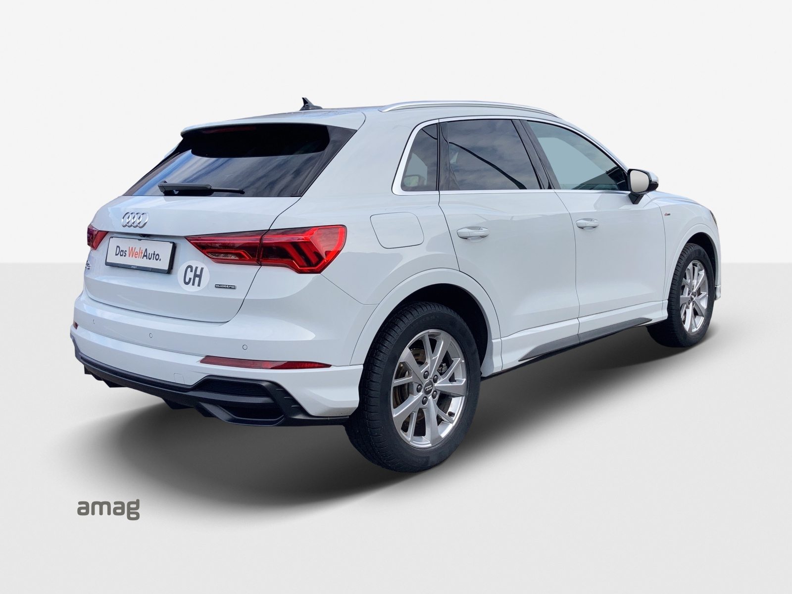 AUDI Q3 40 TFSI S line, Essence, Occasion / Utilisé, Automatique - 5