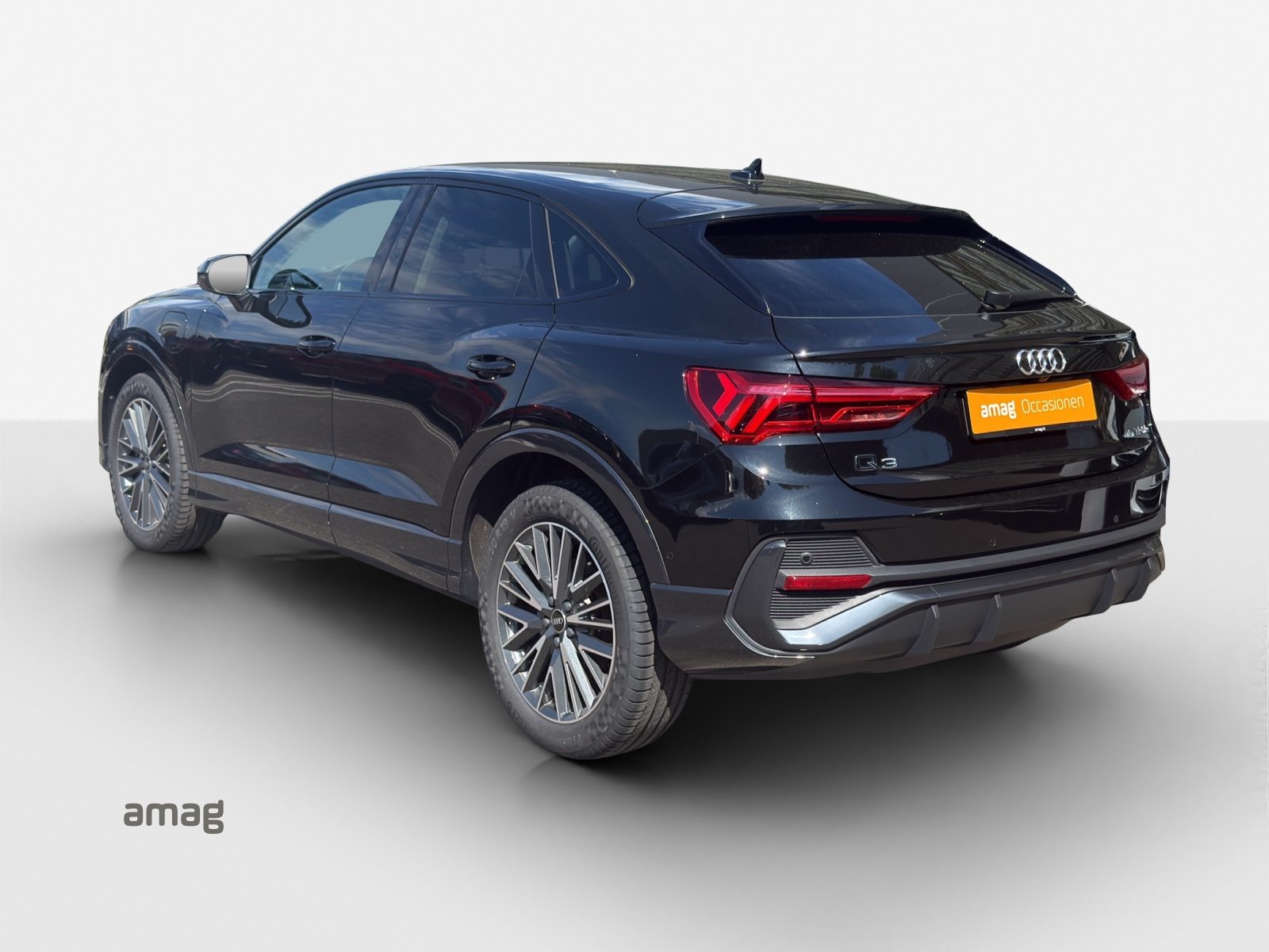 AUDI Q3 Sportback 45 TFSI e Attraction, Hybride Integrale Benzina/Elettrica, Occasioni / Usate, Automatico - 3