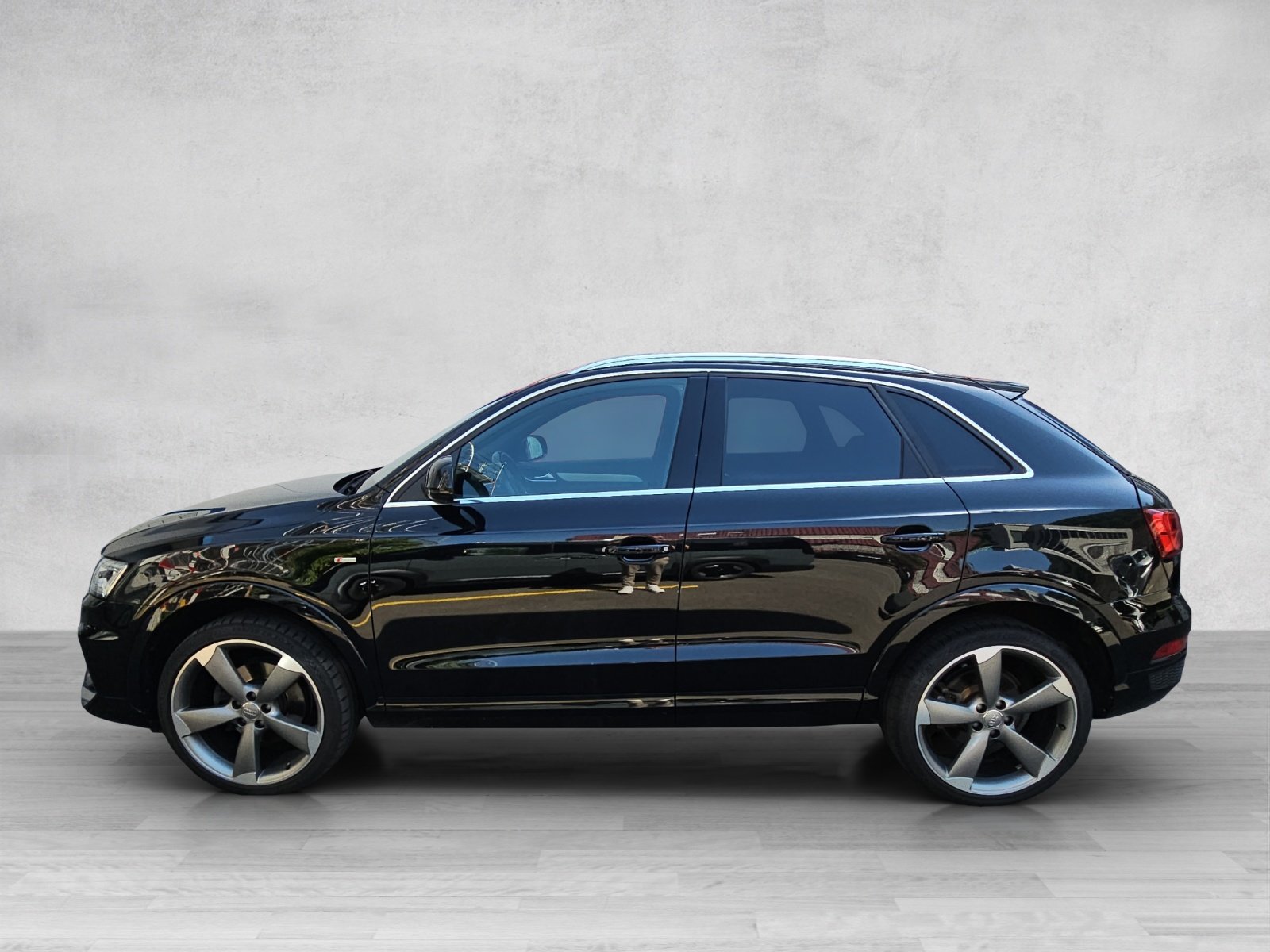 AUDI Q3 2.0 TDI Sport quattro S-tronic, Diesel, Second hand / Used, Automatic - 2