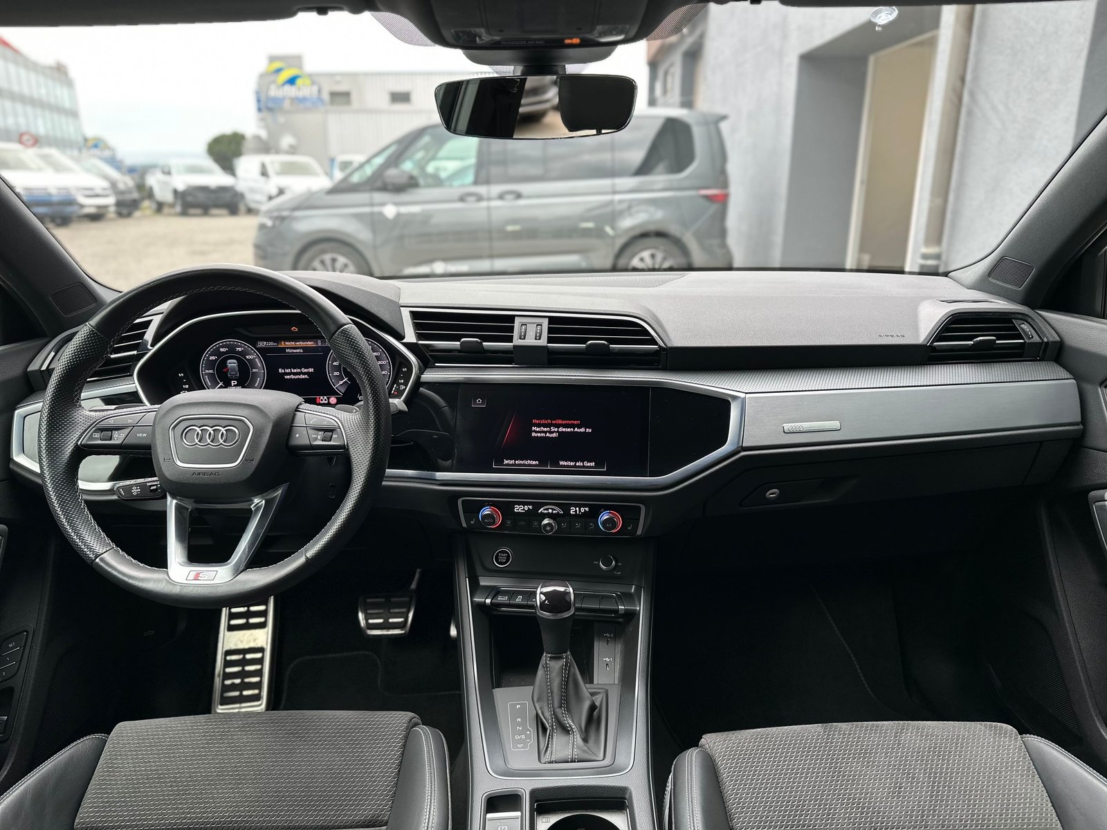 AUDI Q3 45 TFSI e S line Attraction S-tronic, Plug-in-Hybrid Petrol/Electric, Second hand / Used, Automatic - 7