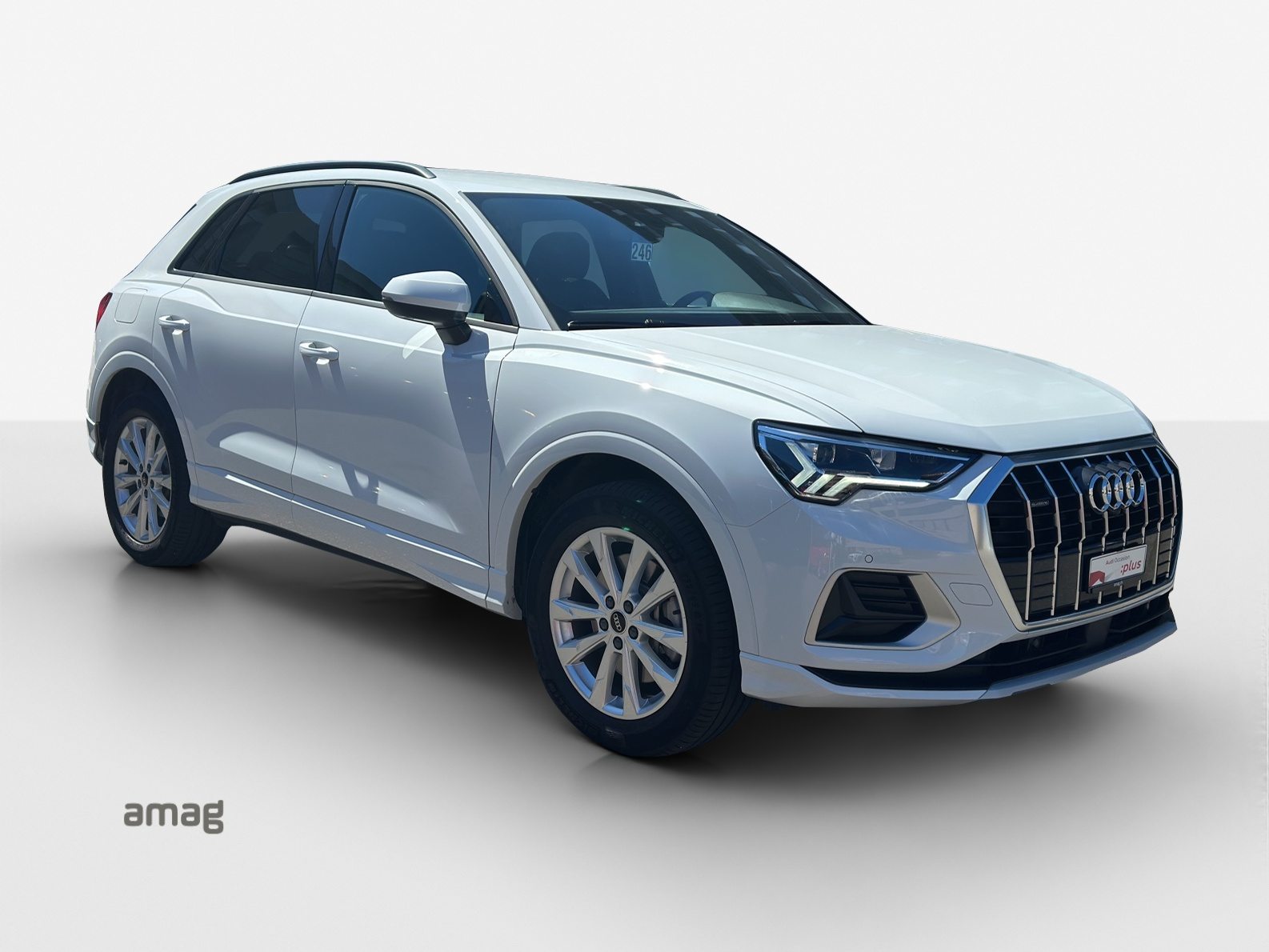 AUDI Q3 45 TFSI advanced, Petrol, Second hand / Used, Automatic - 6