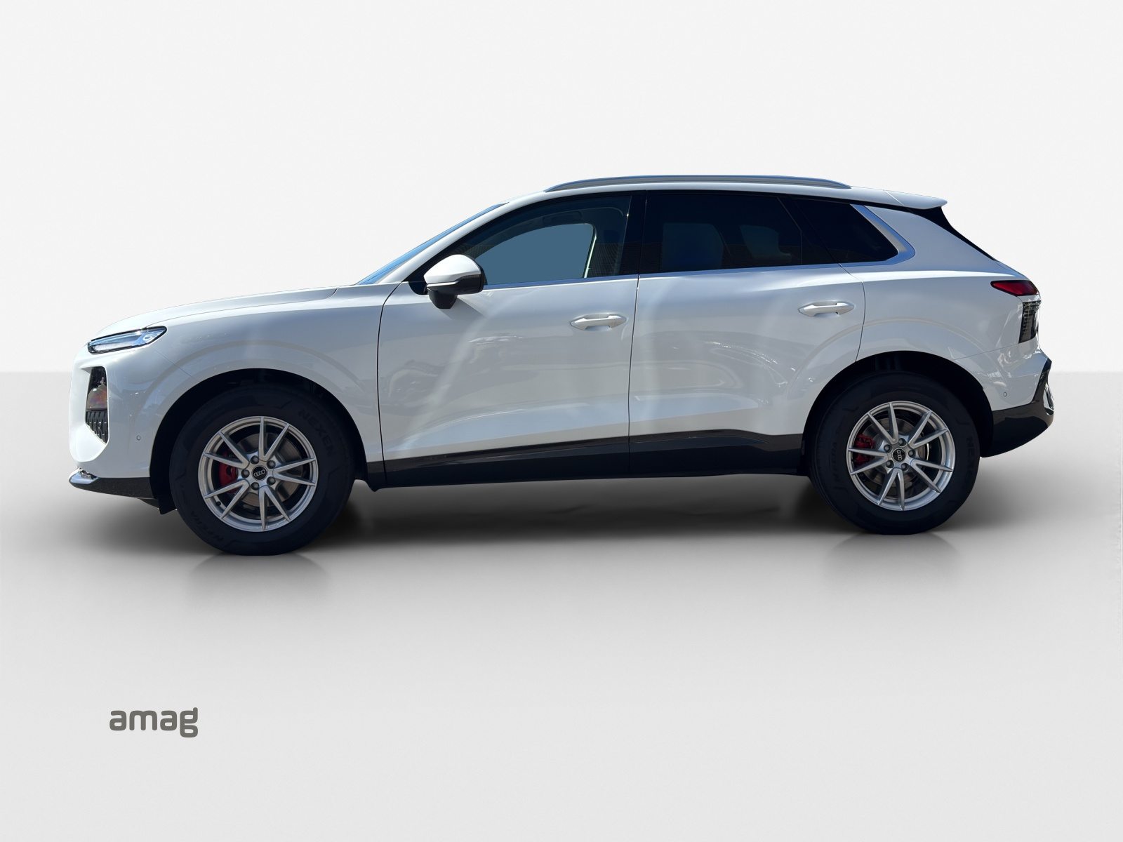 AUDI Q3 SUV TFSI 110 kW, Essence, Occasion / Utilisé, Automatique - 2