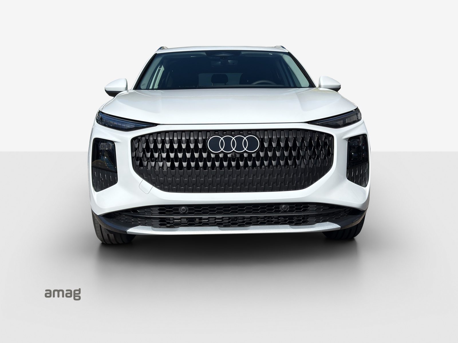 AUDI Q3 SUV TFSI 110 kW, Essence, Occasion / Utilisé, Automatique - 7