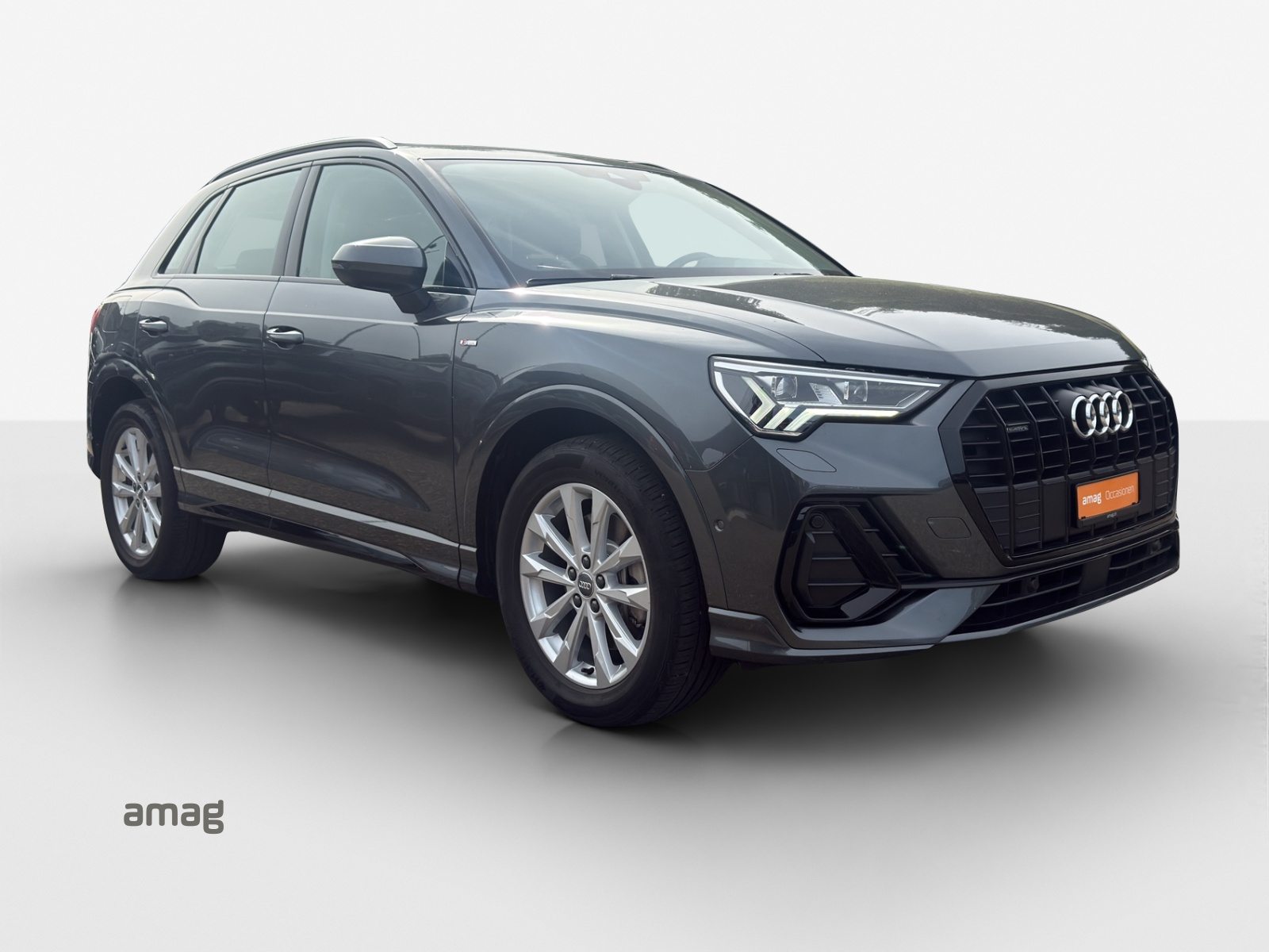 AUDI Q3 45 TFSI S line, Essence, Occasion / Utilisé, Automatique - 6