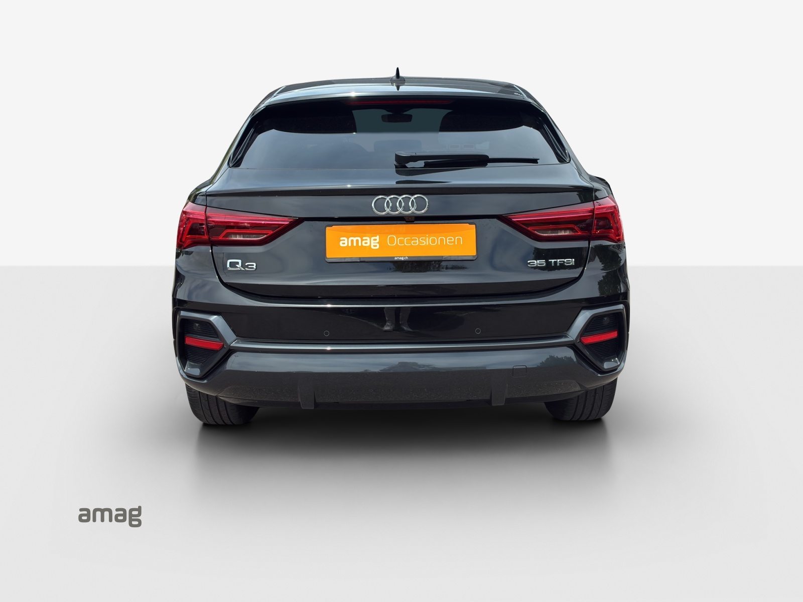AUDI Q3 Sportback 35 TFSI Attraction, Essence, Occasion / Utilisé, Automatique - 4