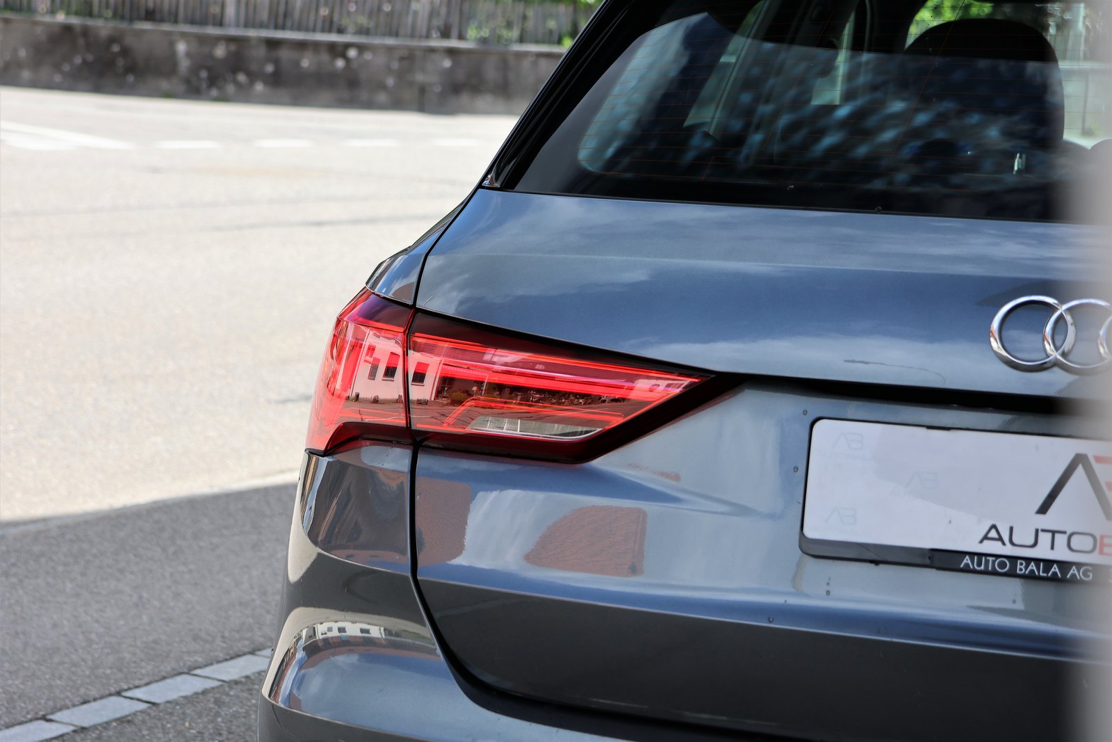 AUDI Q3 40 TDI S line quattro S-tronic, Diesel, Occasion / Gebraucht, Automatik - 6
