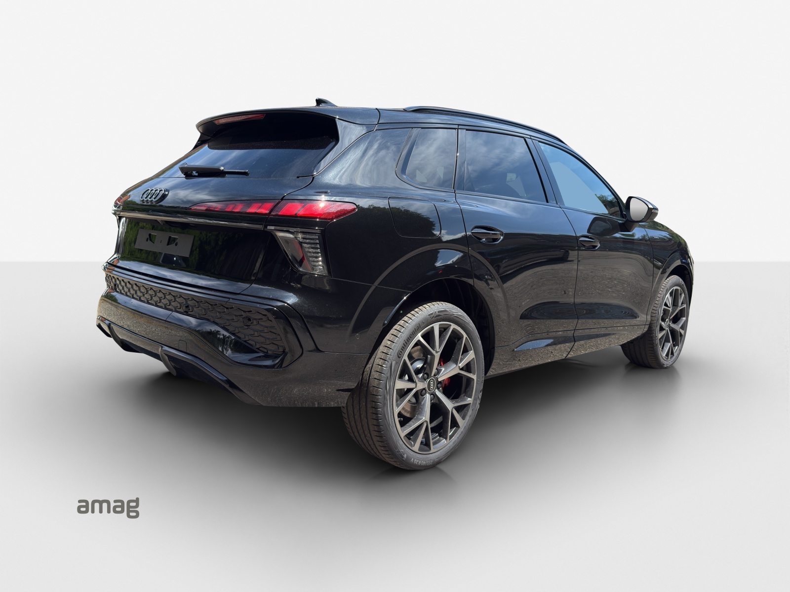 AUDI Q3 SUV e-hybrid 200 kW, Full-Hybrid Petrol/Electric, Second hand / Used, Automatic - 5