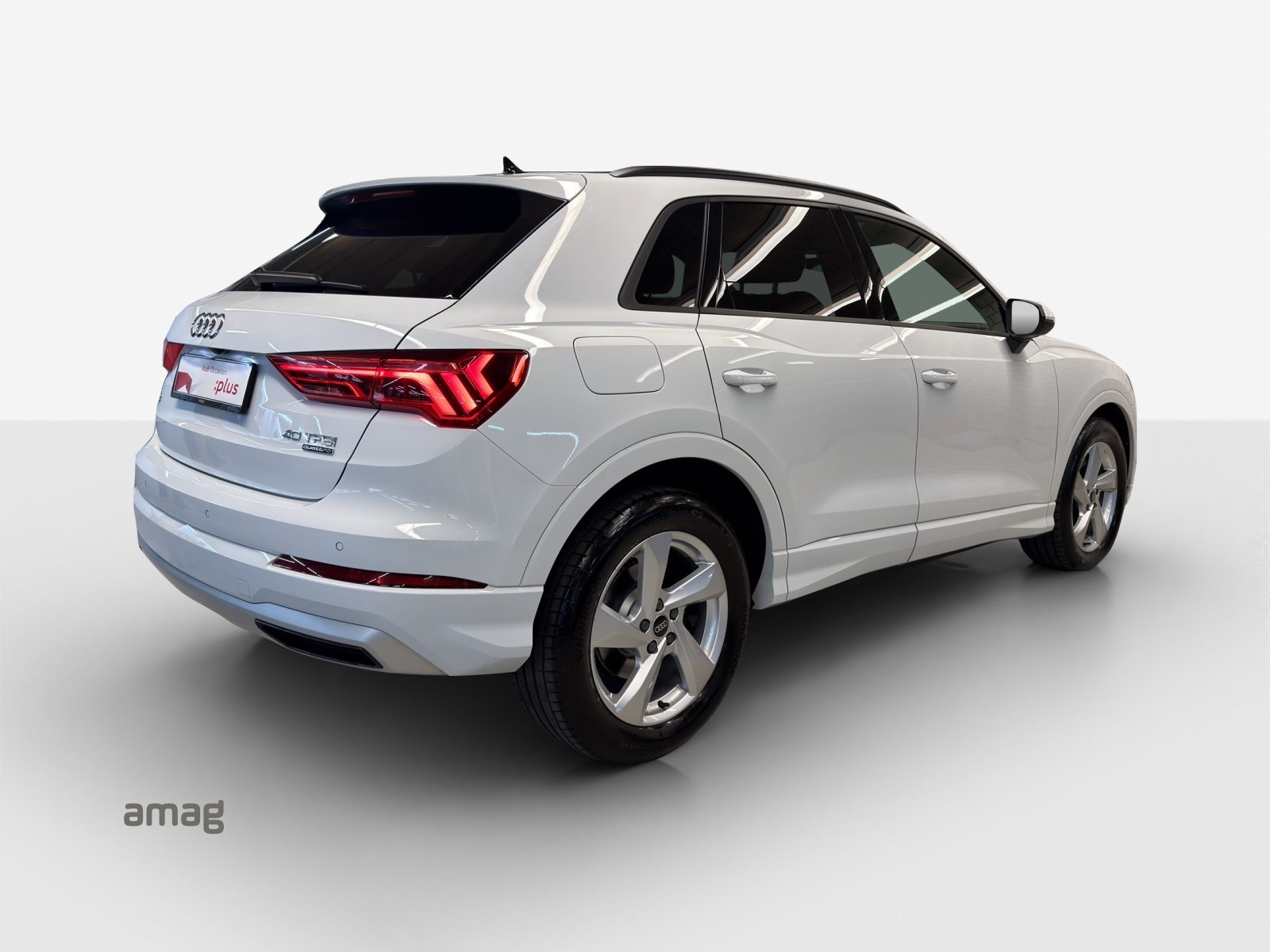 AUDI Q3 40 TFSI advanced, Benzin, Occasion / Gebraucht, Automatik - 5