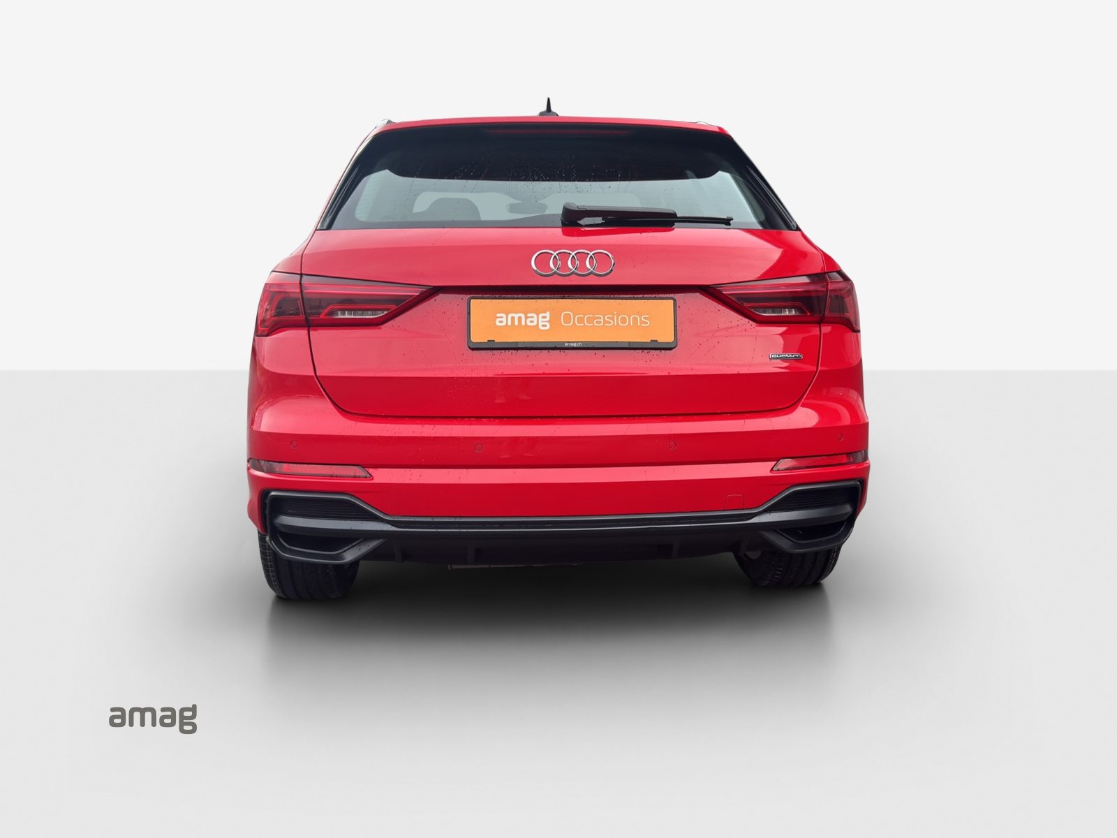 AUDI Q3 40 TDI S line Attraction, Diesel, Second hand / Used, Automatic - 4