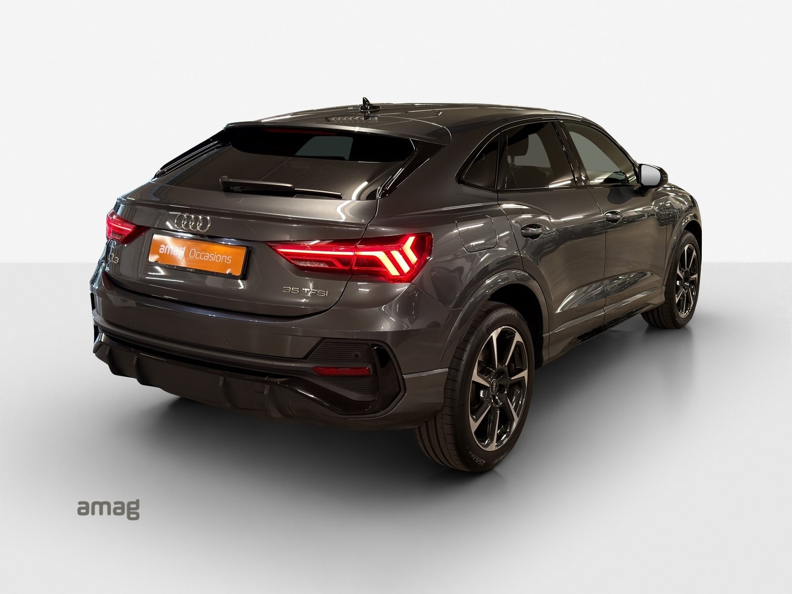 AUDI Q3 Sportback 35 TFSI S line Attraction, Essence, Occasion / Utilisé, Automatique - 5
