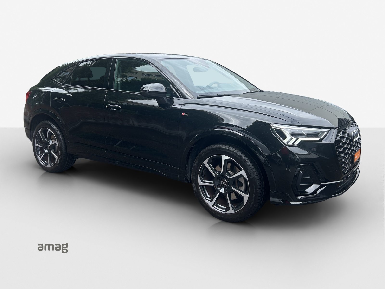 AUDI Q3 Sportback 45 TFSI e S line, Full-Hybrid Petrol/Electric, Second hand / Used, Automatic - 6