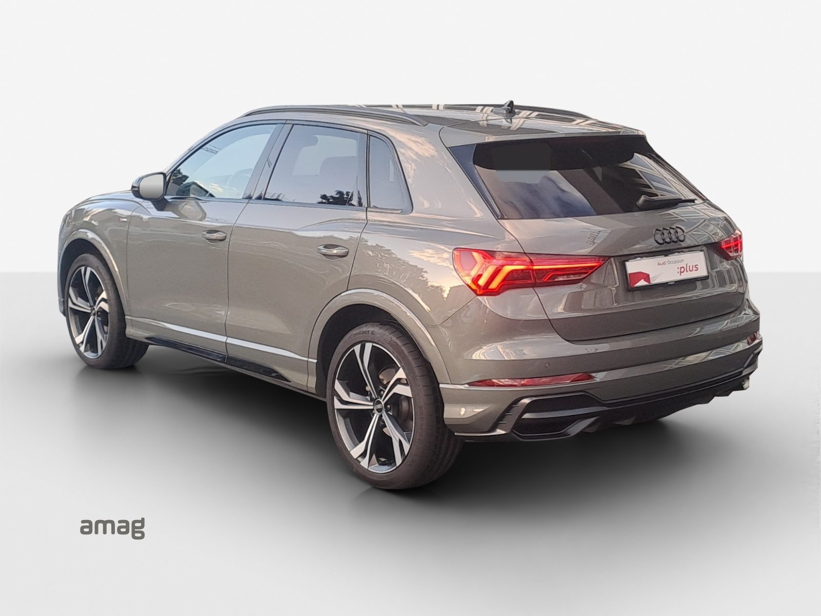 AUDI Q3 35 TFSI S line Attraction, Benzin, Occasion / Gebraucht, Automatik - 3