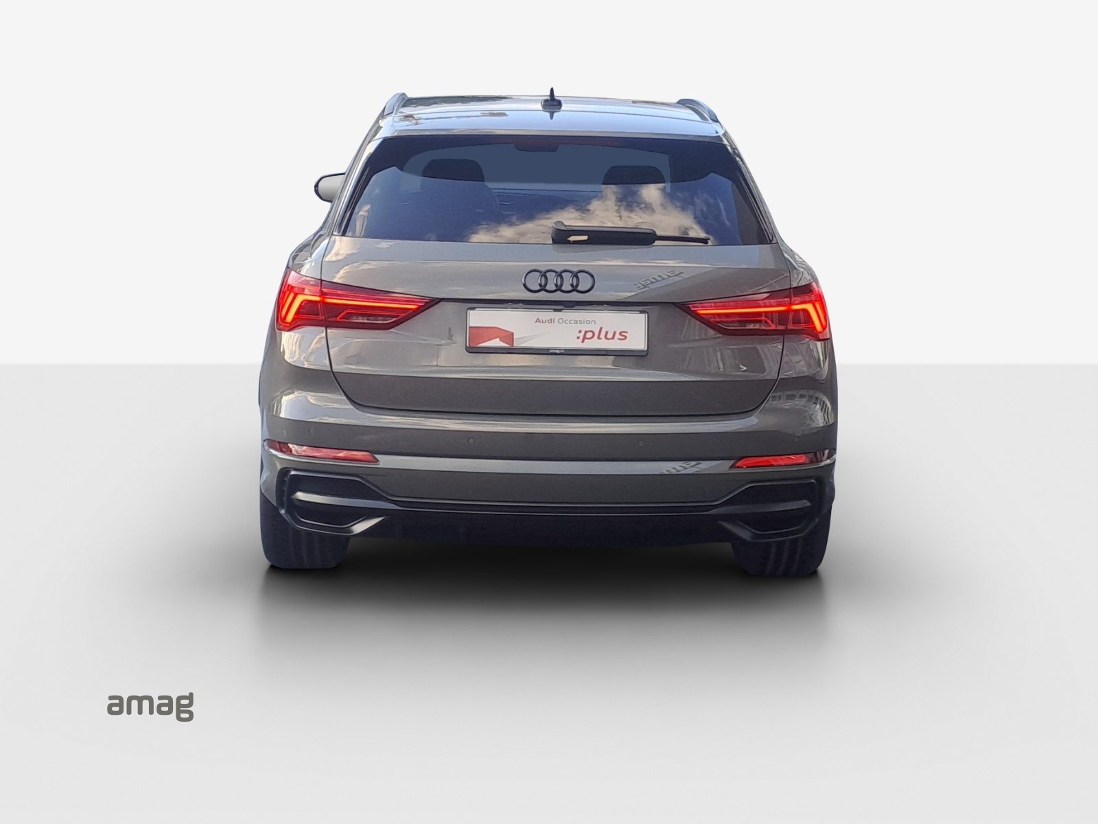 AUDI Q3 35 TFSI S line Attraction, Benzin, Occasion / Gebraucht, Automatik - 4