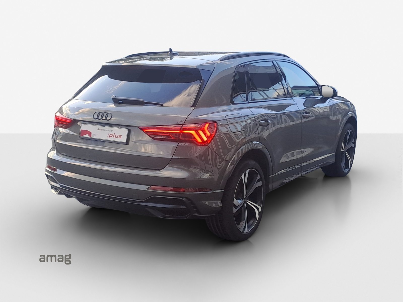 AUDI Q3 35 TFSI S line Attraction, Benzin, Occasion / Gebraucht, Automatik - 5