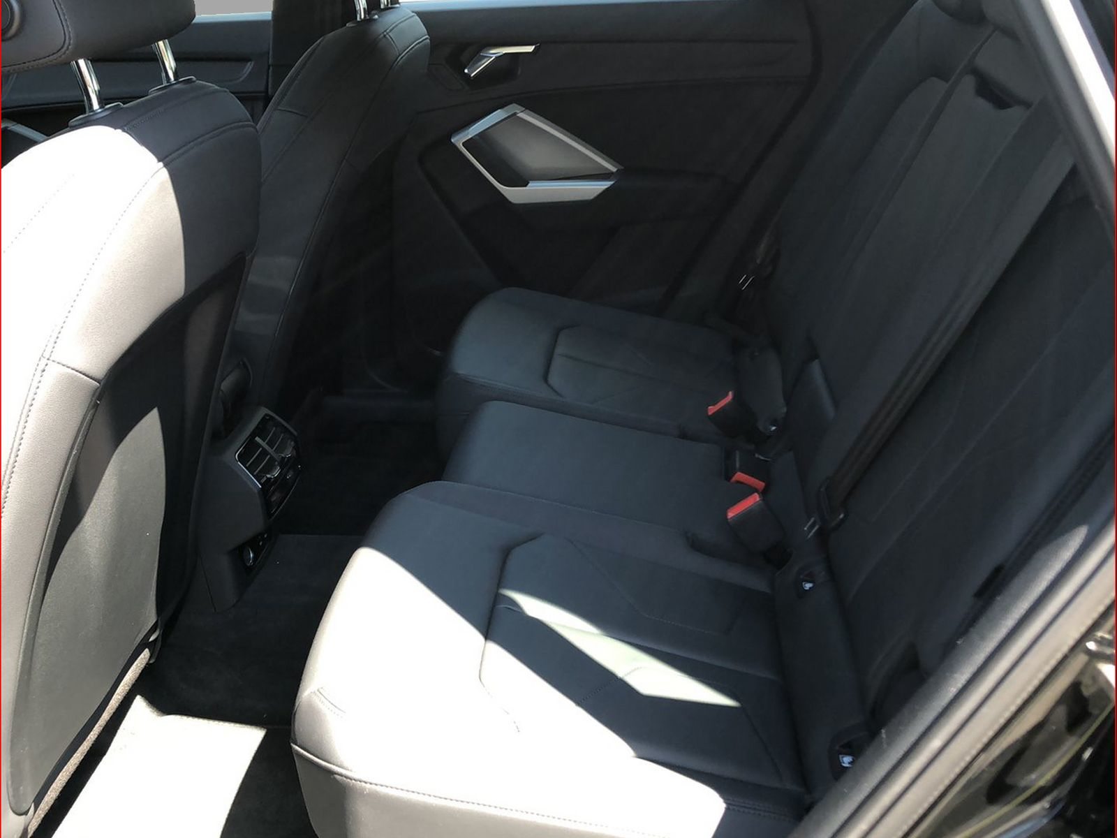 AUDI Q3 35 TDI S line, Diesel, Occasion / Gebraucht, Automatik - 7