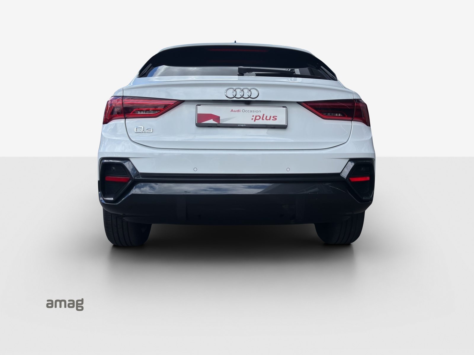 AUDI Q3 Sportback 35 TFSI Attraction, Benzin, Occasion / Gebraucht, Automatik - 4