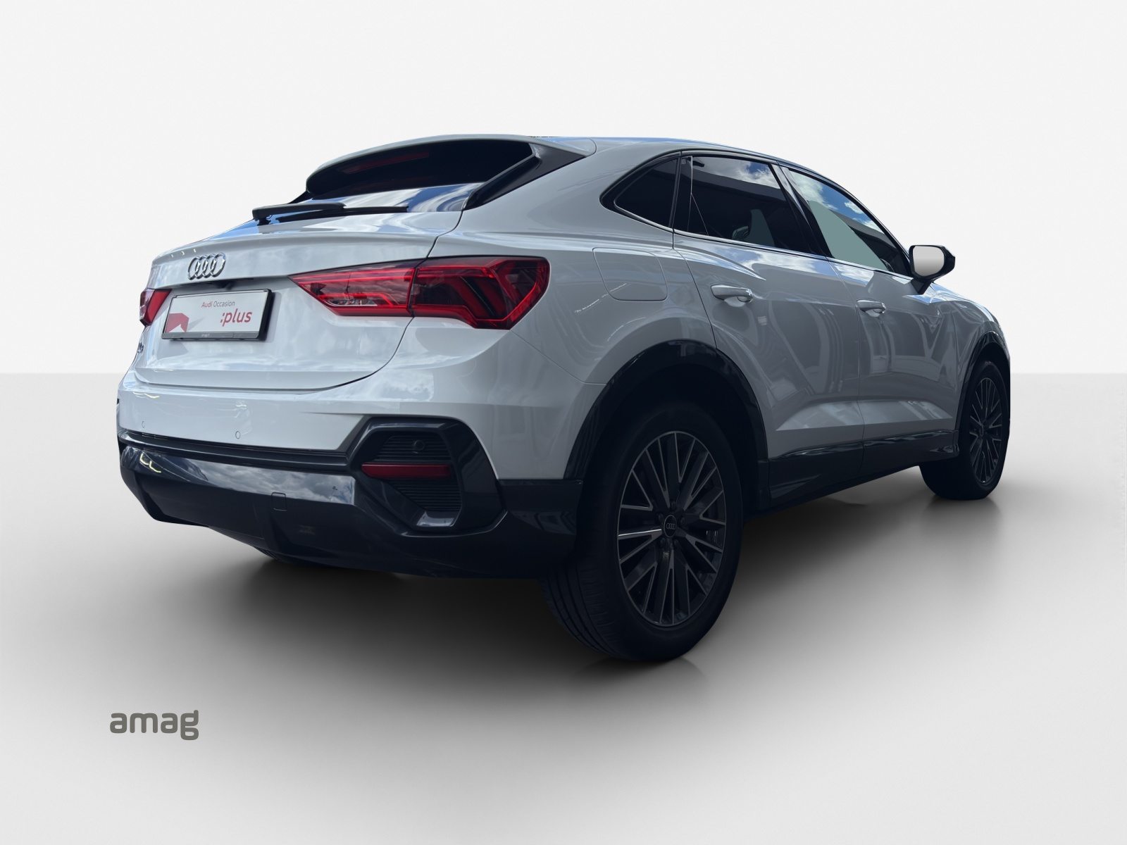 AUDI Q3 Sportback 35 TFSI Attraction, Benzin, Occasion / Gebraucht, Automatik - 5