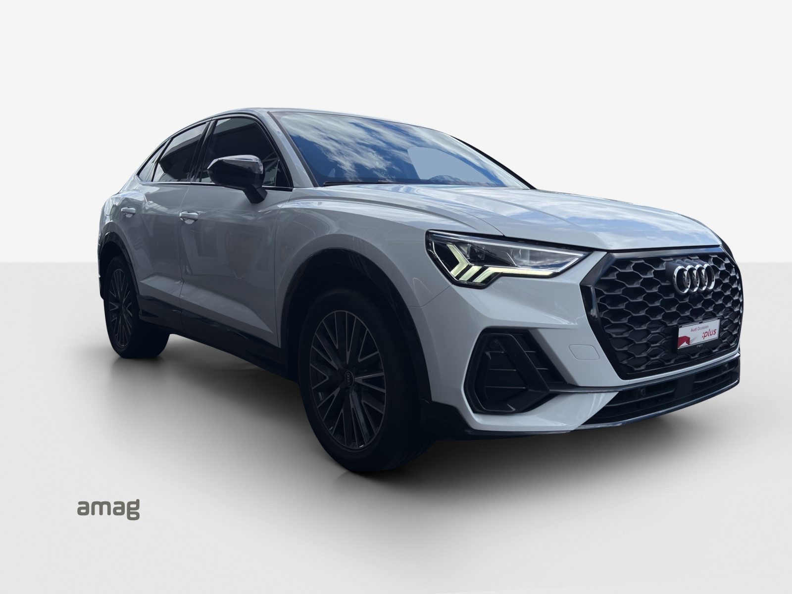 AUDI Q3 Sportback 35 TFSI Attraction, Benzin, Occasion / Gebraucht, Automatik - 6