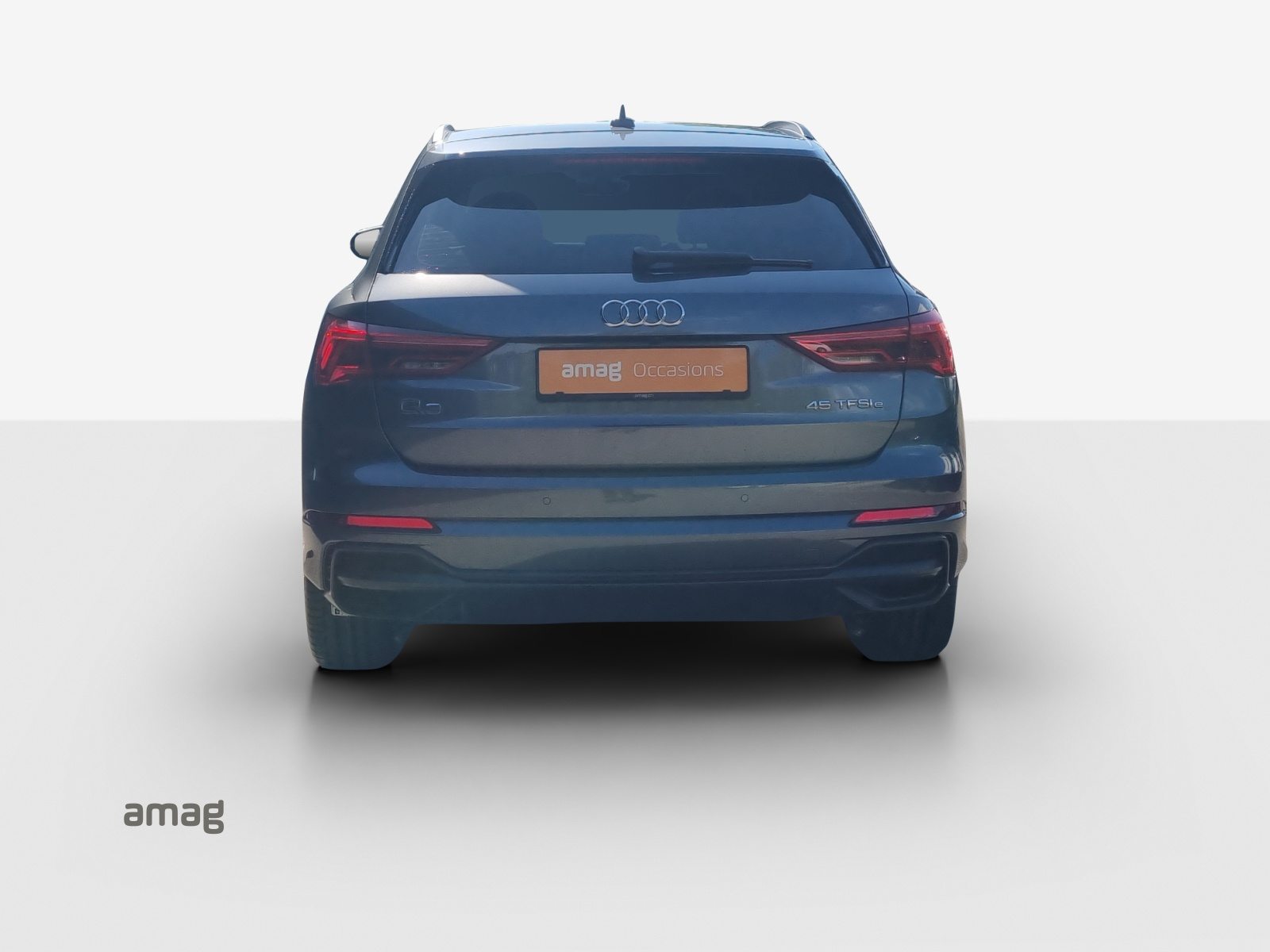 AUDI Q3 45 TFSI e S line Attraction, Hybride Intégral Essence/Électricité, Occasion / Utilisé, Automatique - 5