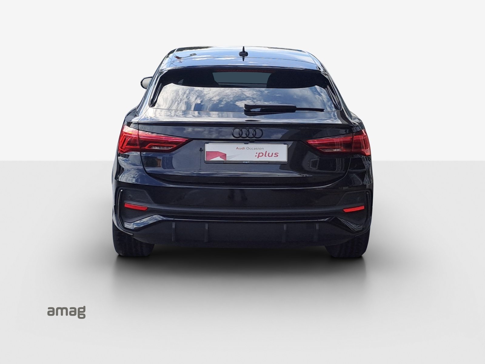 AUDI Q3 Sportback 35 TFSI S line Attraction, Benzin, Occasion / Gebraucht, Automatik - 4
