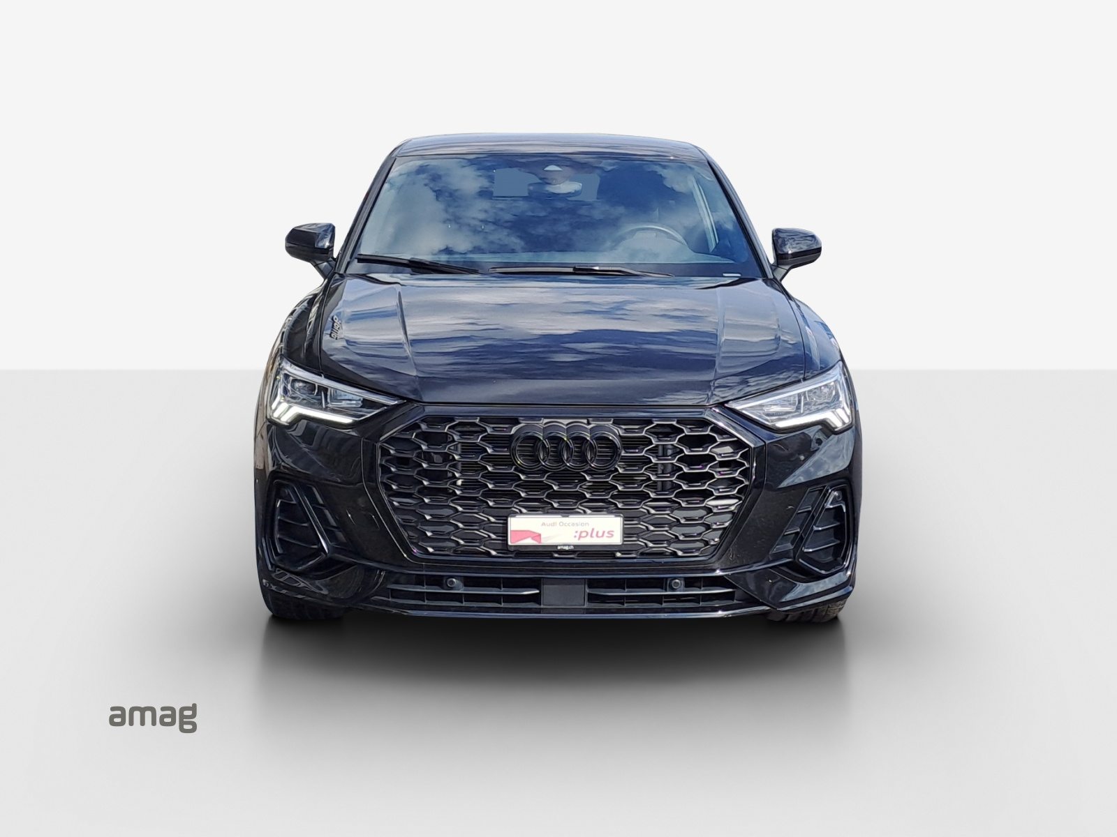AUDI Q3 Sportback 35 TFSI S line Attraction, Benzin, Occasion / Gebraucht, Automatik - 7