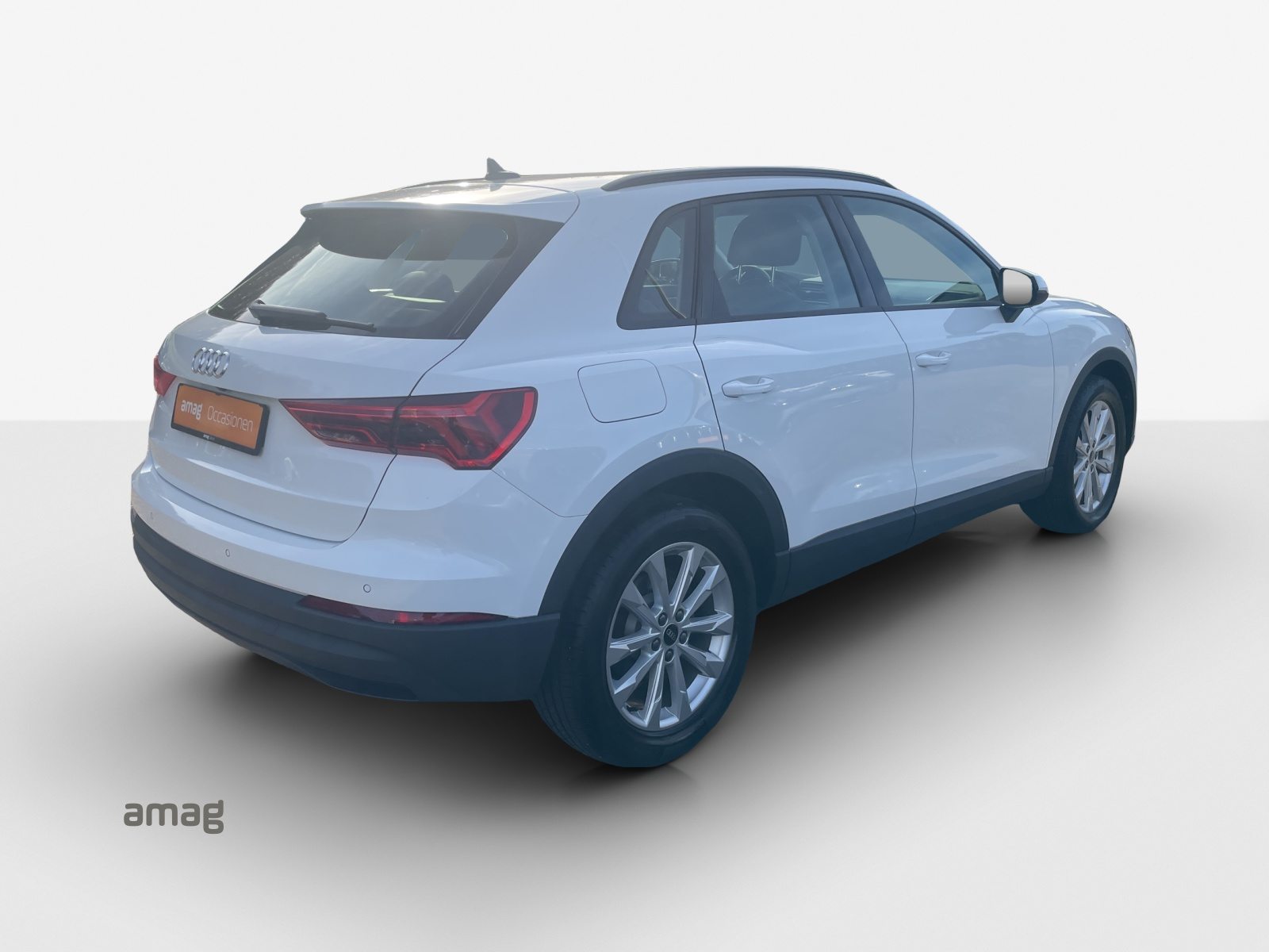 AUDI Q3 35 TFSI Attraction, Benzin, Occasion / Gebraucht, Automatik - 5