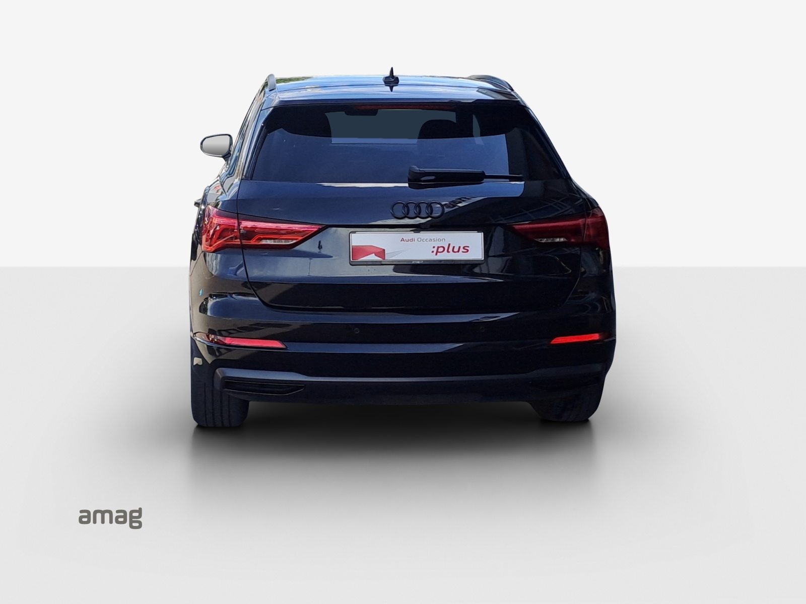 AUDI Q3 35 TFSI advanced Attraction, Benzin, Occasion / Gebraucht, Automatik - 4