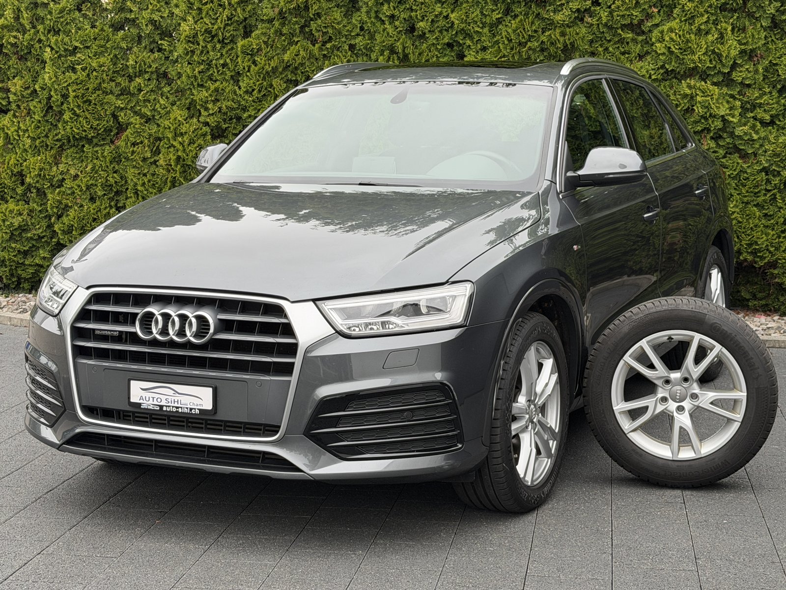 AUDI Q3 2.0 TFSI sport quattro S-tronic / CH-Fahrzeug, Benzina, Occasioni / Usate, Automatico - 3