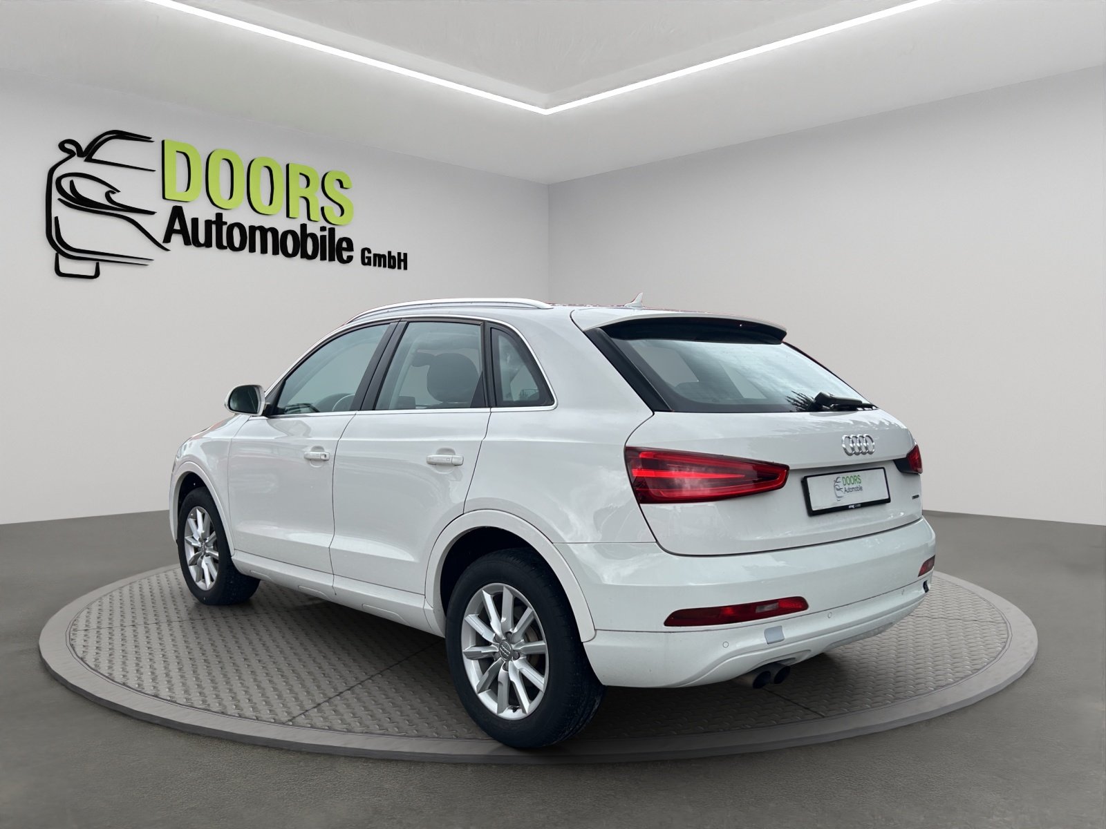 AUDI Q3 2.0 TDI Start quattro S-tronic, Diesel, Occasion / Gebraucht, Automatik - 6