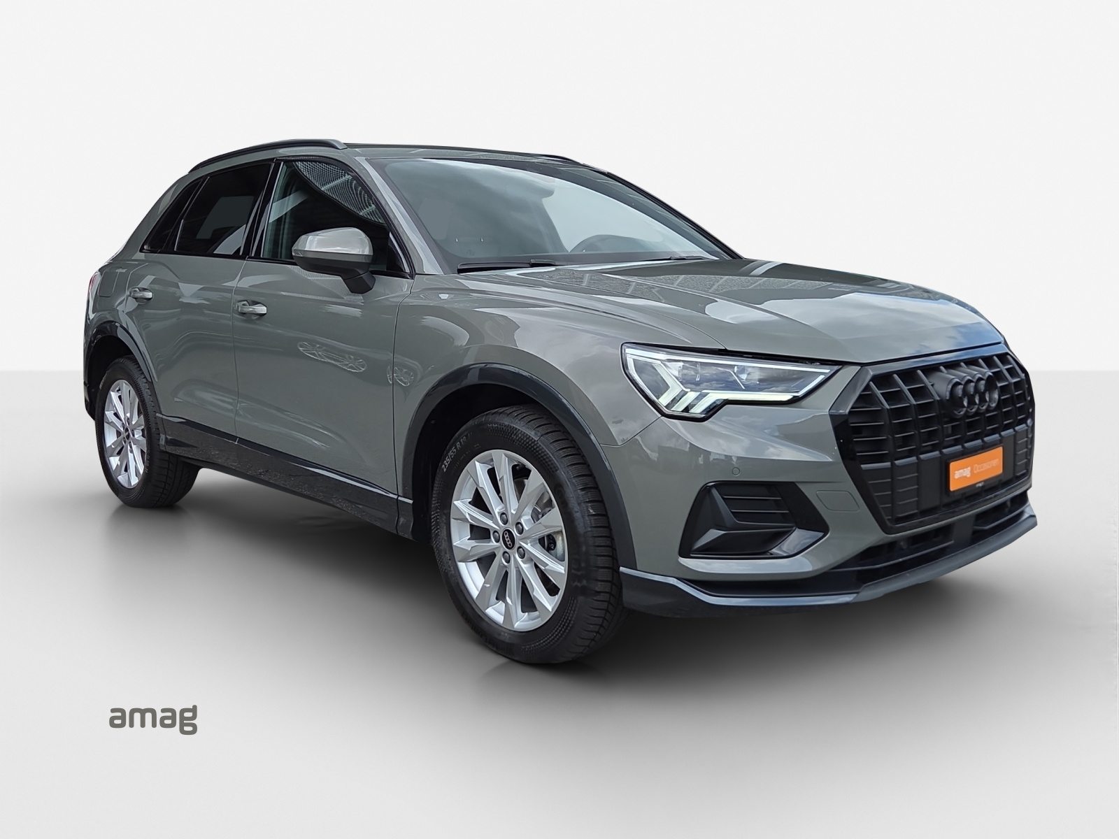 AUDI Q3 35 TFSI advanced Attraction, Benzin, Occasion / Gebraucht, Automatik - 6