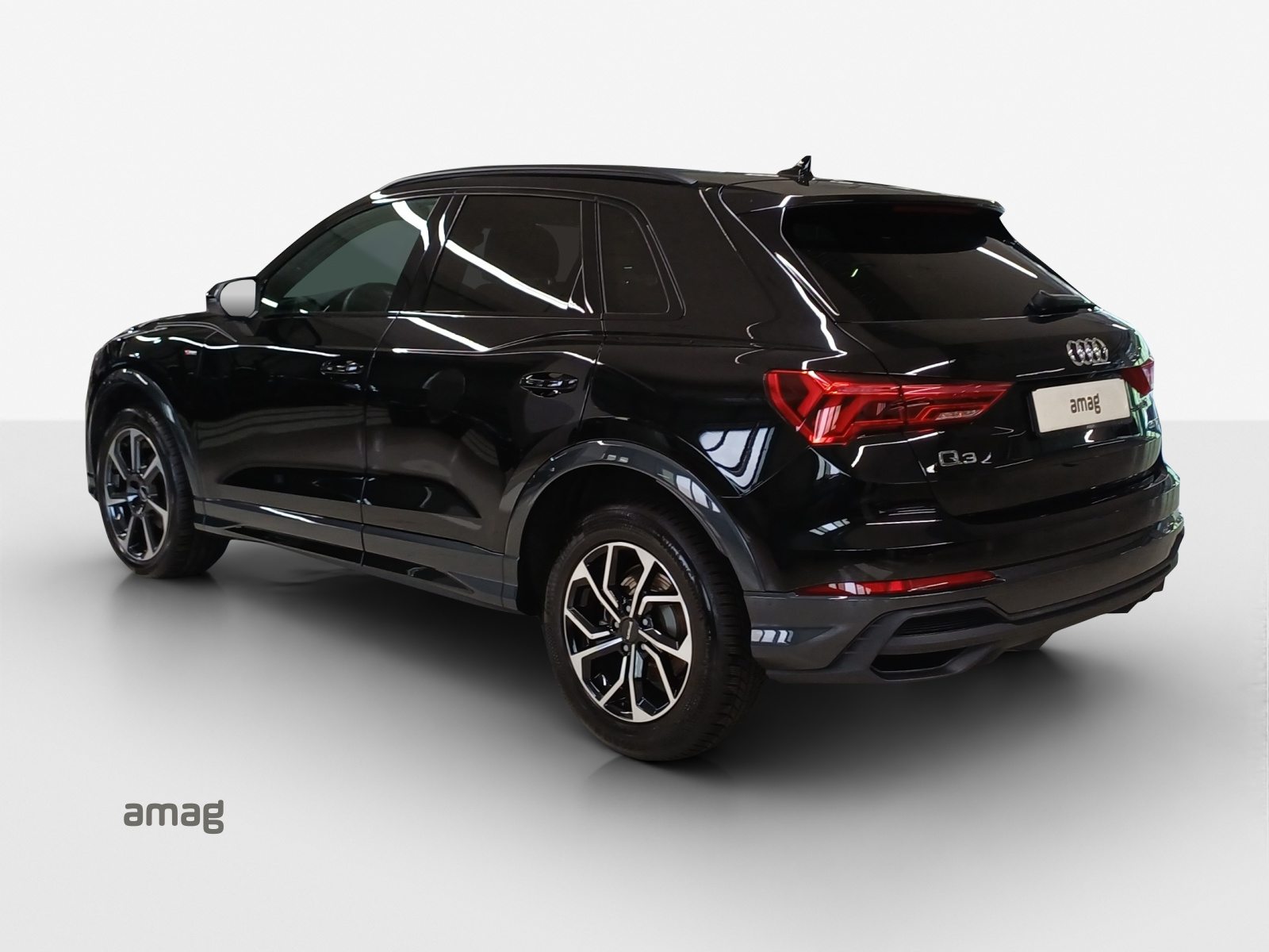 AUDI Q3 35 TFSI S line Attraction, Essence, Occasion / Utilisé, Automatique - 3