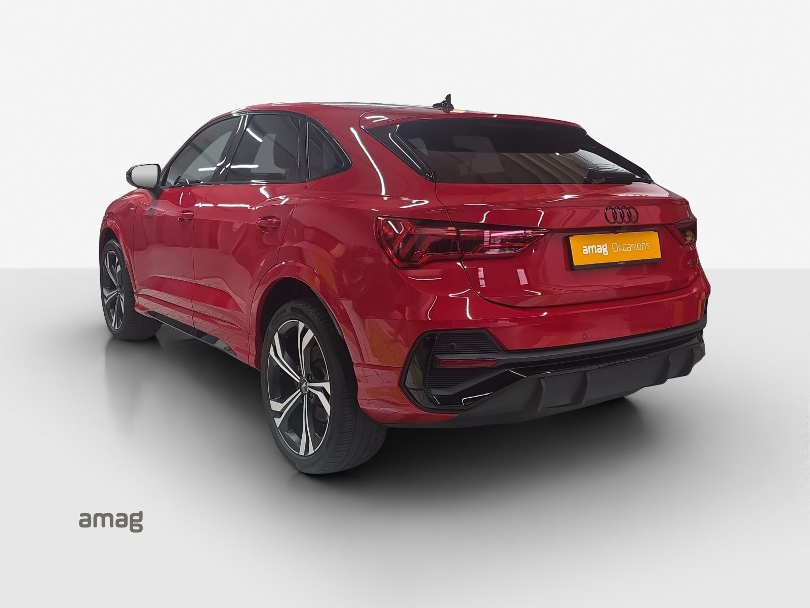 AUDI Q3 Sportback 45 TFSI S line, Essence, Occasion / Utilisé, Automatique - 3