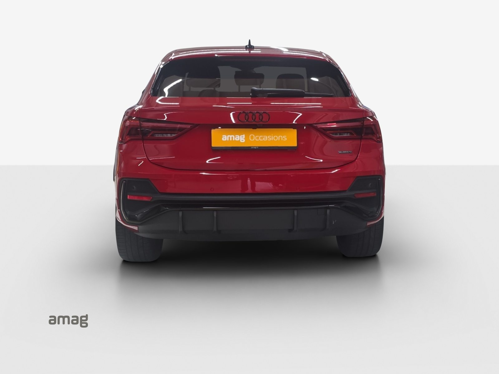 AUDI Q3 Sportback 45 TFSI S line, Essence, Occasion / Utilisé, Automatique - 4
