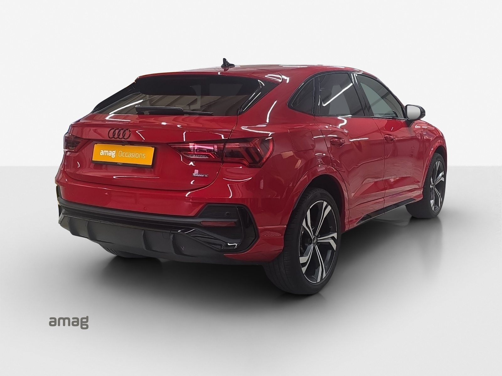 AUDI Q3 Sportback 45 TFSI S line, Essence, Occasion / Utilisé, Automatique - 5