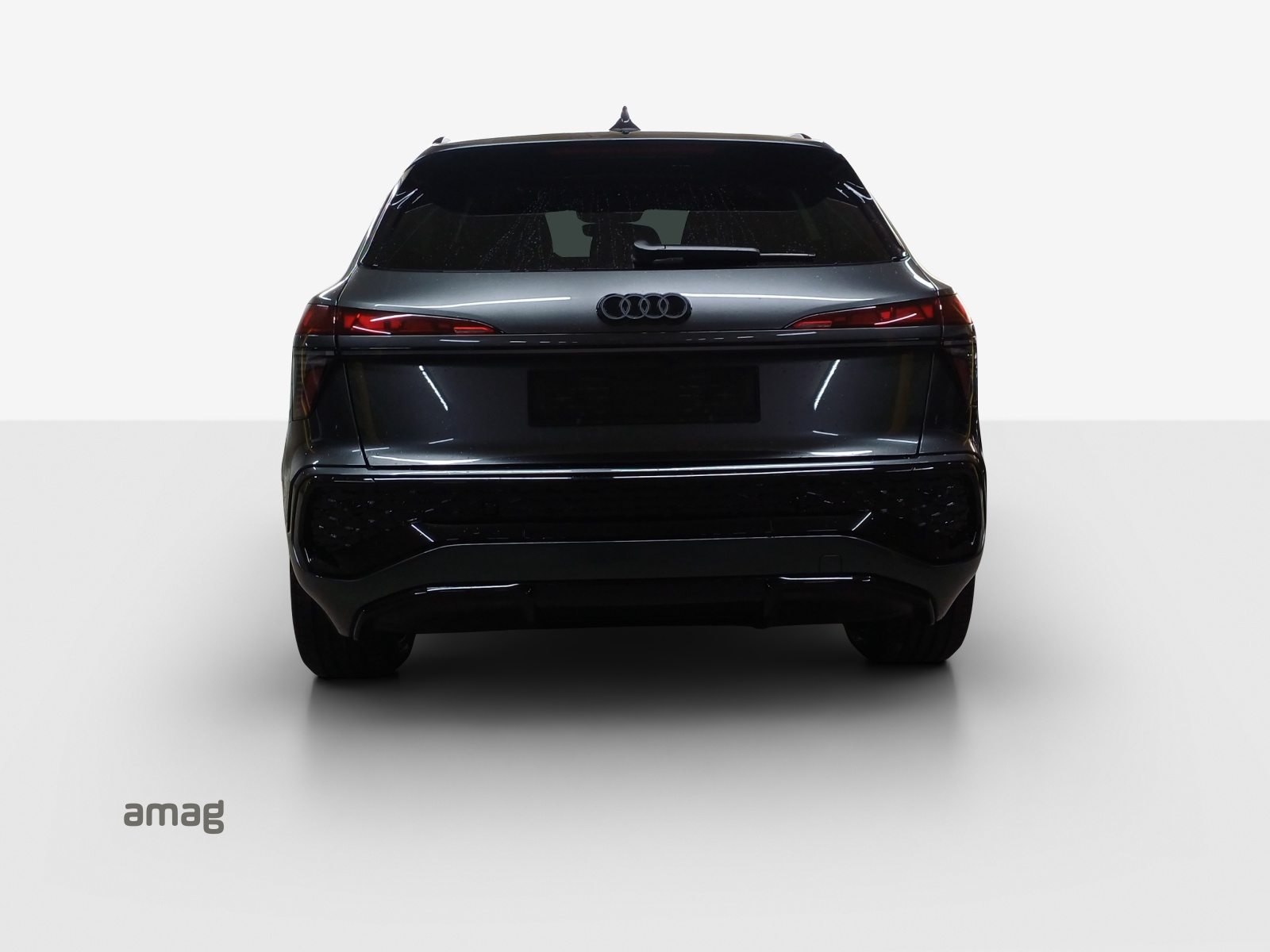 AUDI Q3 SUV TFSI 195 kW, Benzin, Occasion / Gebraucht, Automatik - 4