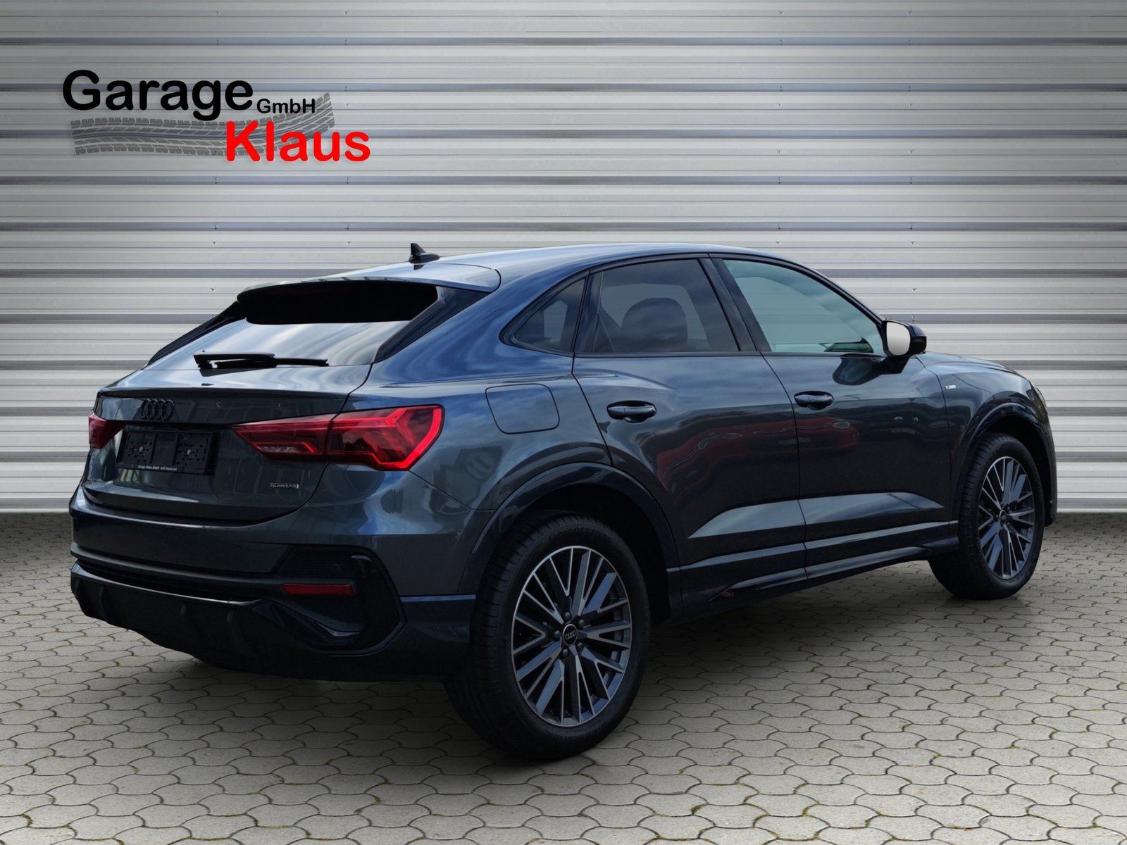 AUDI Q3 Sportback 40 TFSI S line quattro S-tronic, Benzin, Occasion / Gebraucht, Automatik - 6