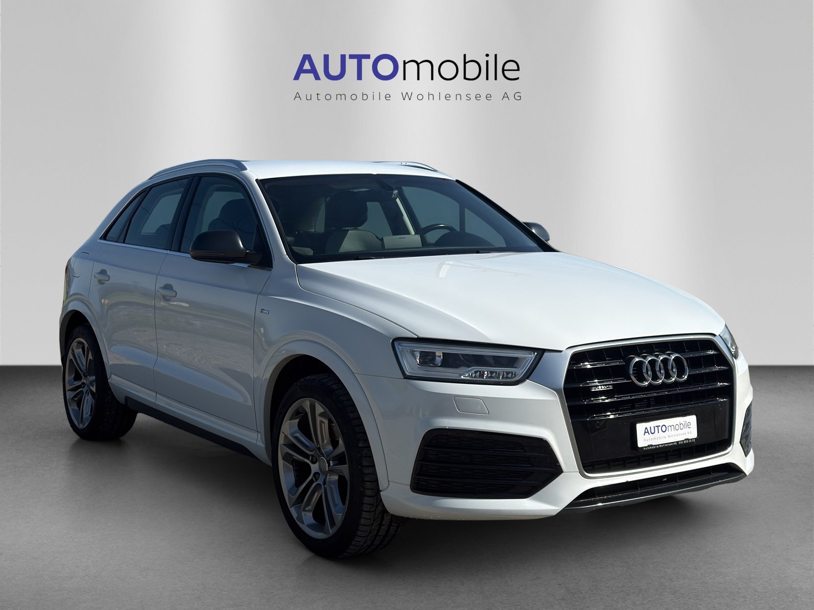 AUDI Q3 2.0 TFSI design quattro S-tronic, Benzin, Occasion / Gebraucht, Automatik - 4