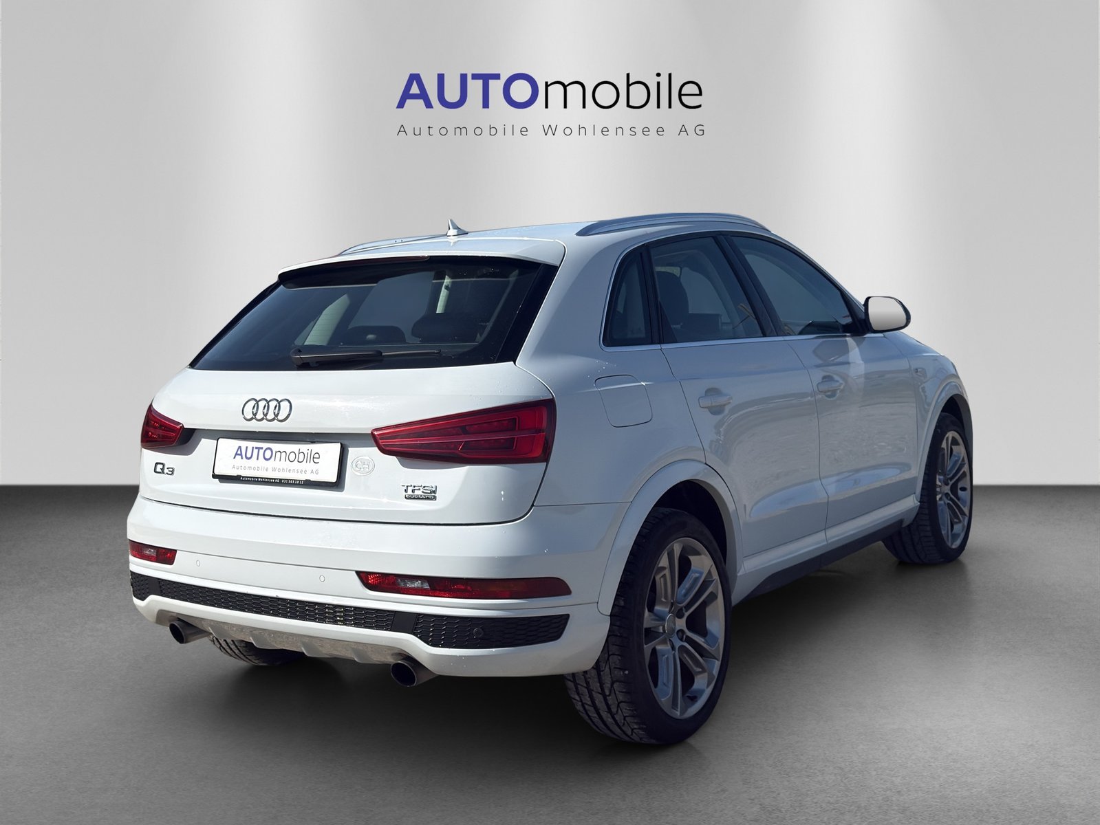 AUDI Q3 2.0 TFSI design quattro S-tronic, Benzin, Occasion / Gebraucht, Automatik - 5