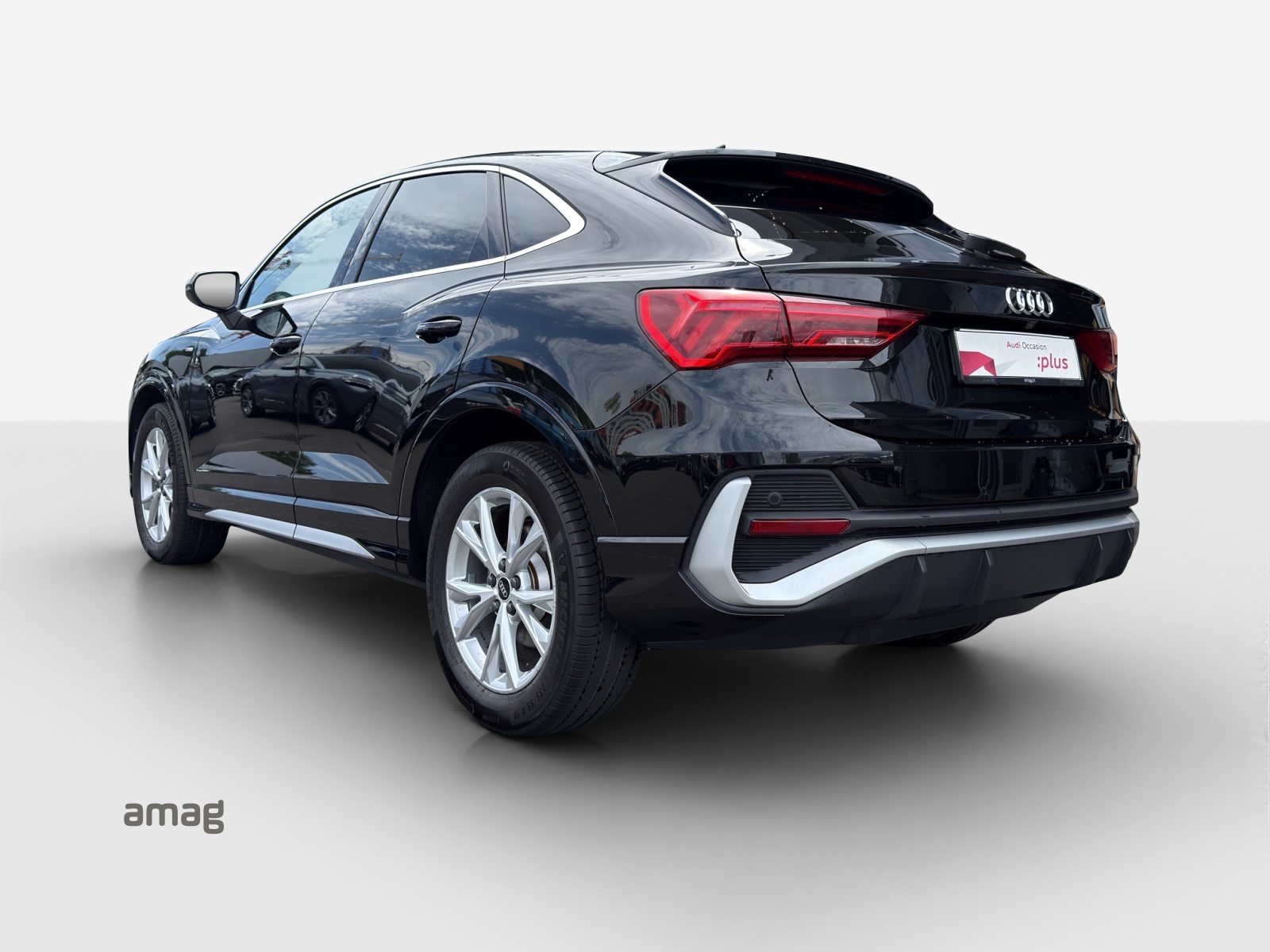 AUDI Q3 Sportback 35 TFSI S line Attraction, Benzina, Occasioni / Usate, Automatico - 3