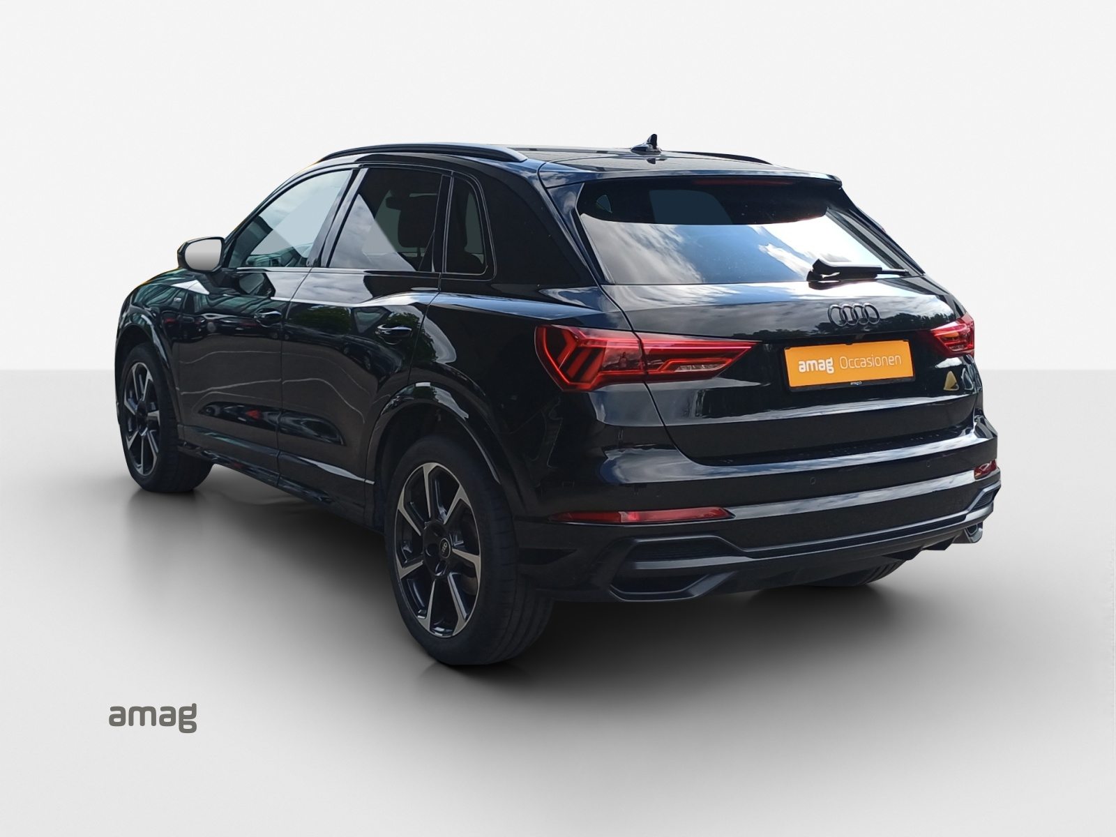 AUDI Q3 35 TFSI S line Attraction, Essence, Occasion / Utilisé, Automatique - 3