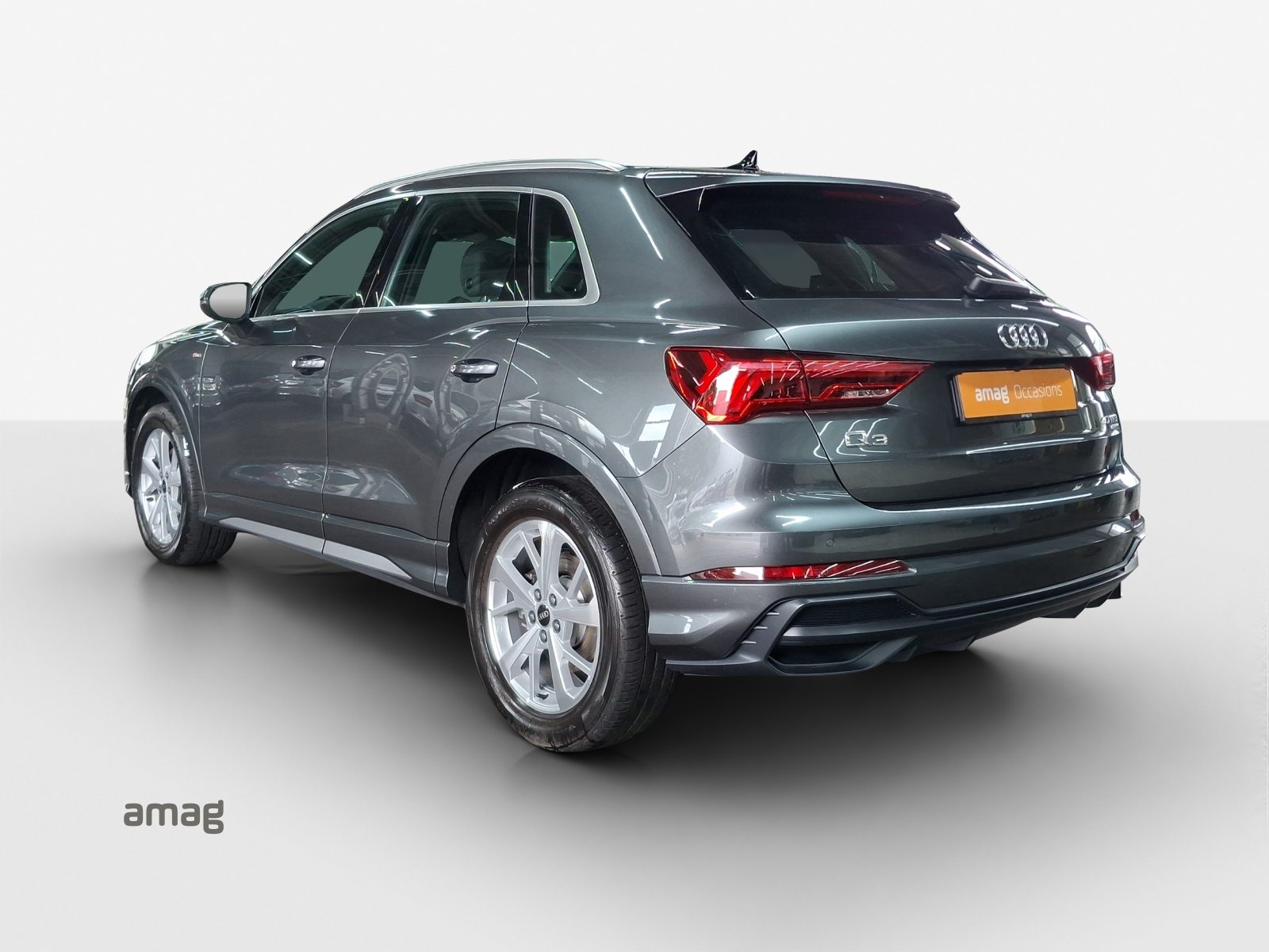 AUDI Q3 40 TFSI S line, Benzina, Occasioni / Usate, Automatico - 3