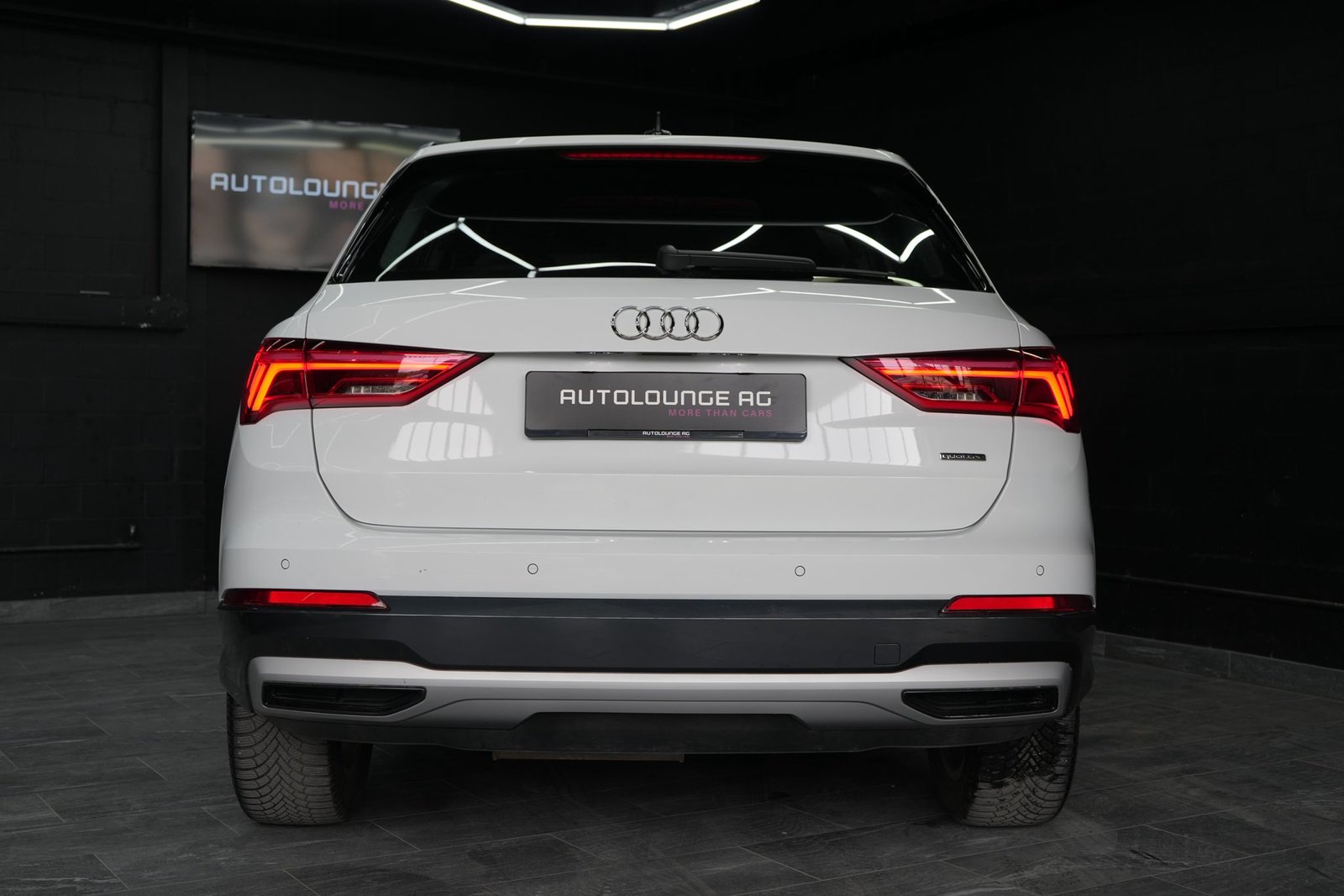 AUDI Q3 40 TDI advanced quattro S-tronic, Diesel, Second hand / Used, Automatic - 6
