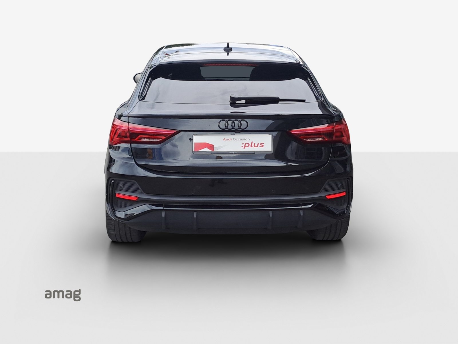 AUDI Q3 Sportback 35 TFSI S line Attraction, Benzin, Occasion / Gebraucht, Automatik - 4