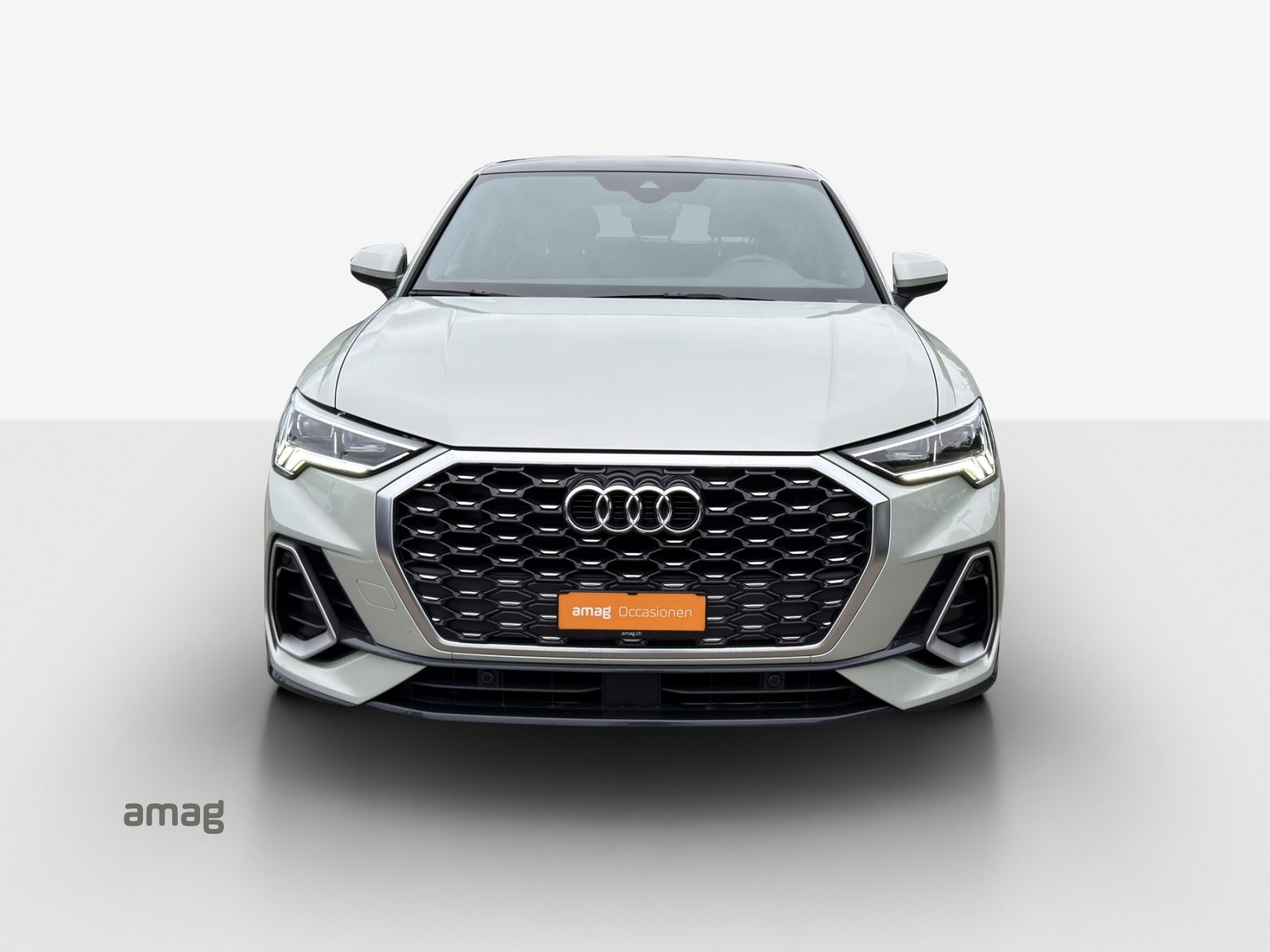 AUDI Q3 Sportback 35 TFSI S line Attraction, Benzin, Occasion / Gebraucht, Automatik - 7