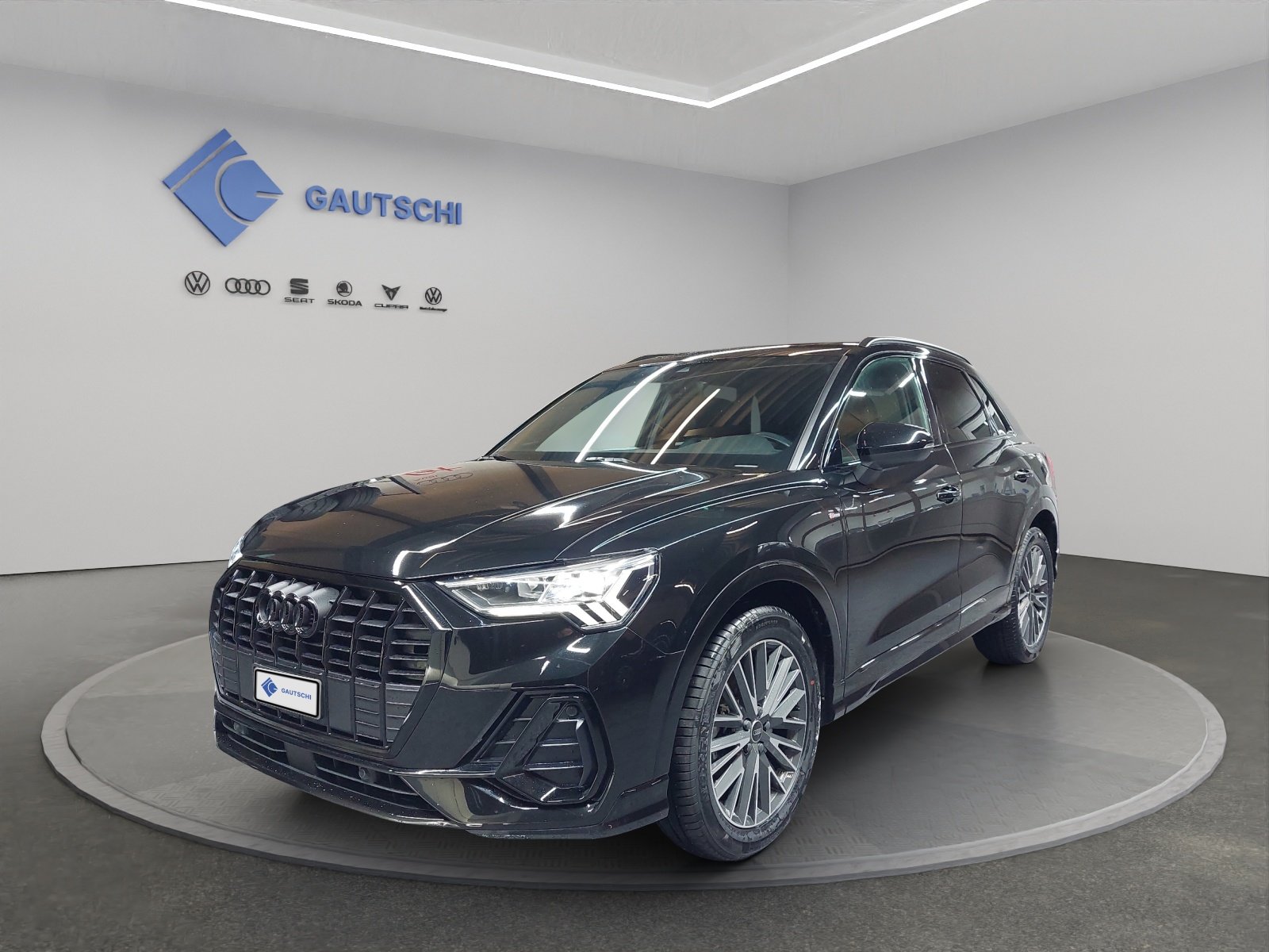 AUDI Q3 35 TFSI S line Attraction S-tronic