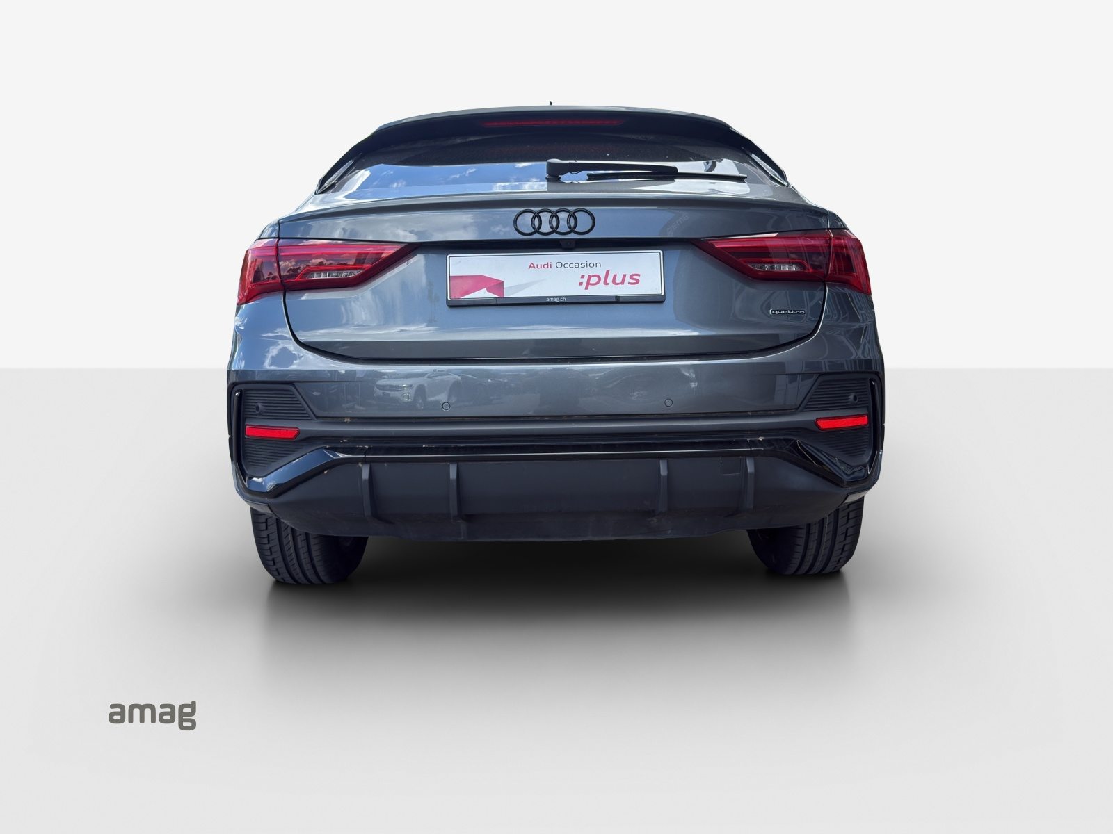AUDI Q3 Sportback 40 TFSI S line, Benzin, Occasion / Gebraucht, Automatik - 4