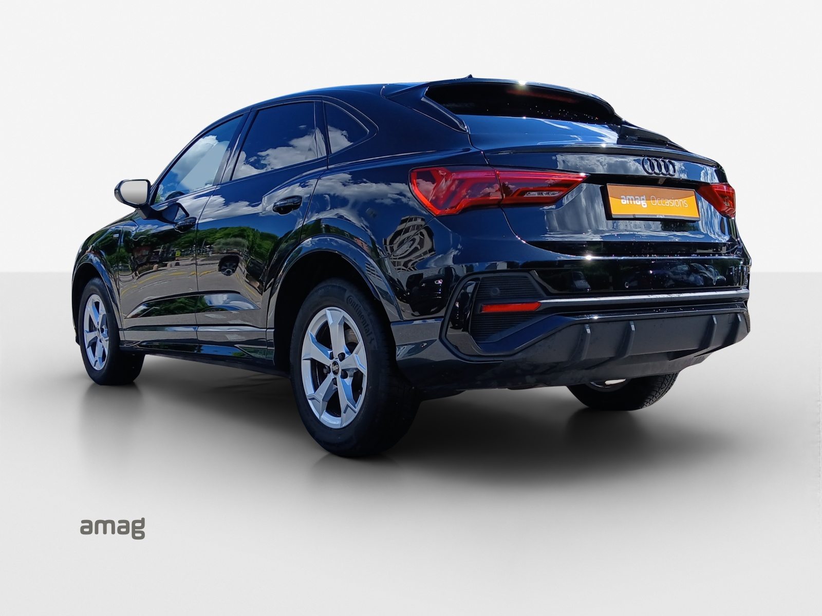 AUDI Q3 Sportback 35 TFSI S line Attraction, Benzin, Occasion / Gebraucht, Automatik - 3