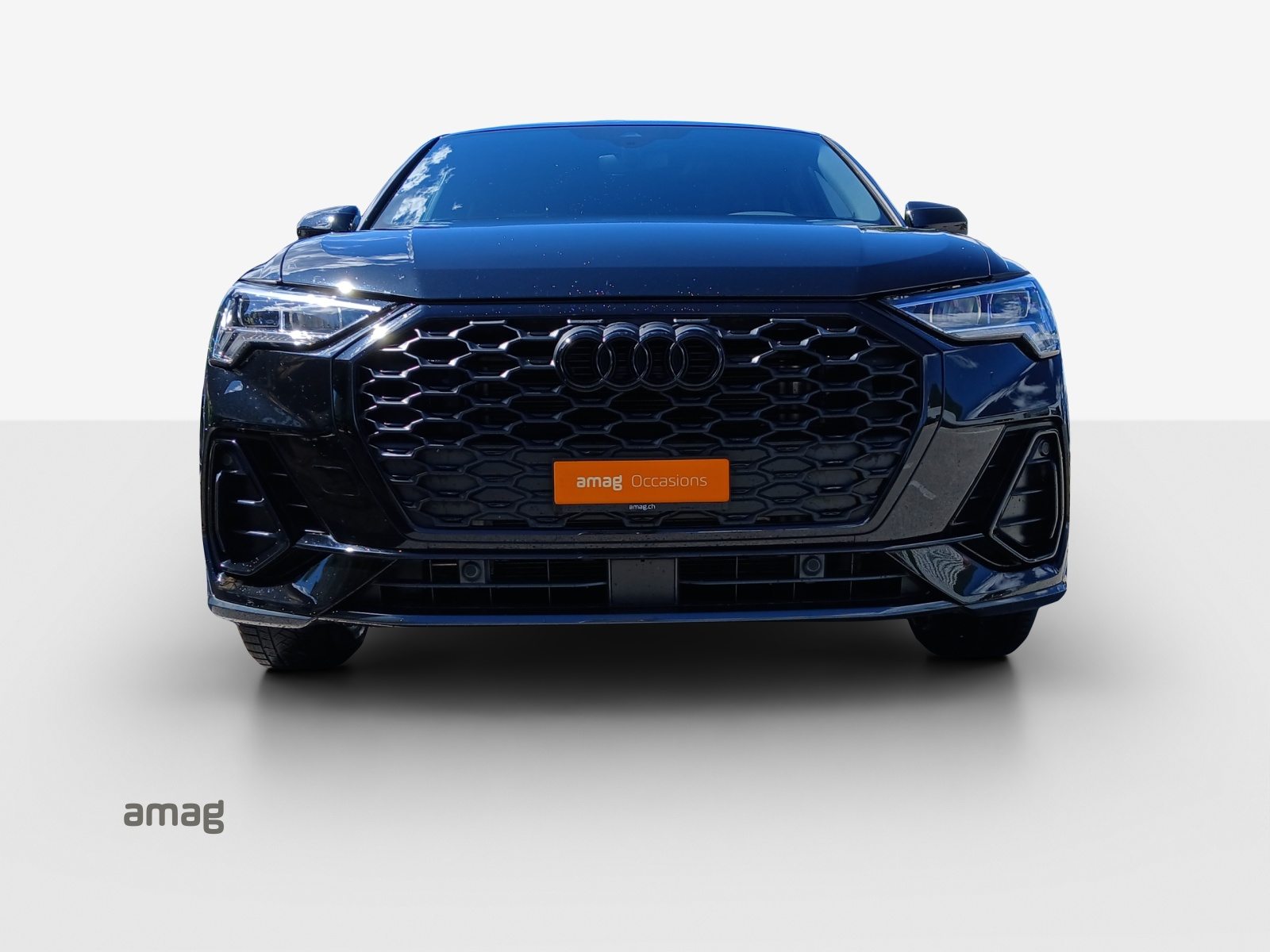 AUDI Q3 Sportback 35 TFSI S line Attraction, Benzin, Occasion / Gebraucht, Automatik - 7