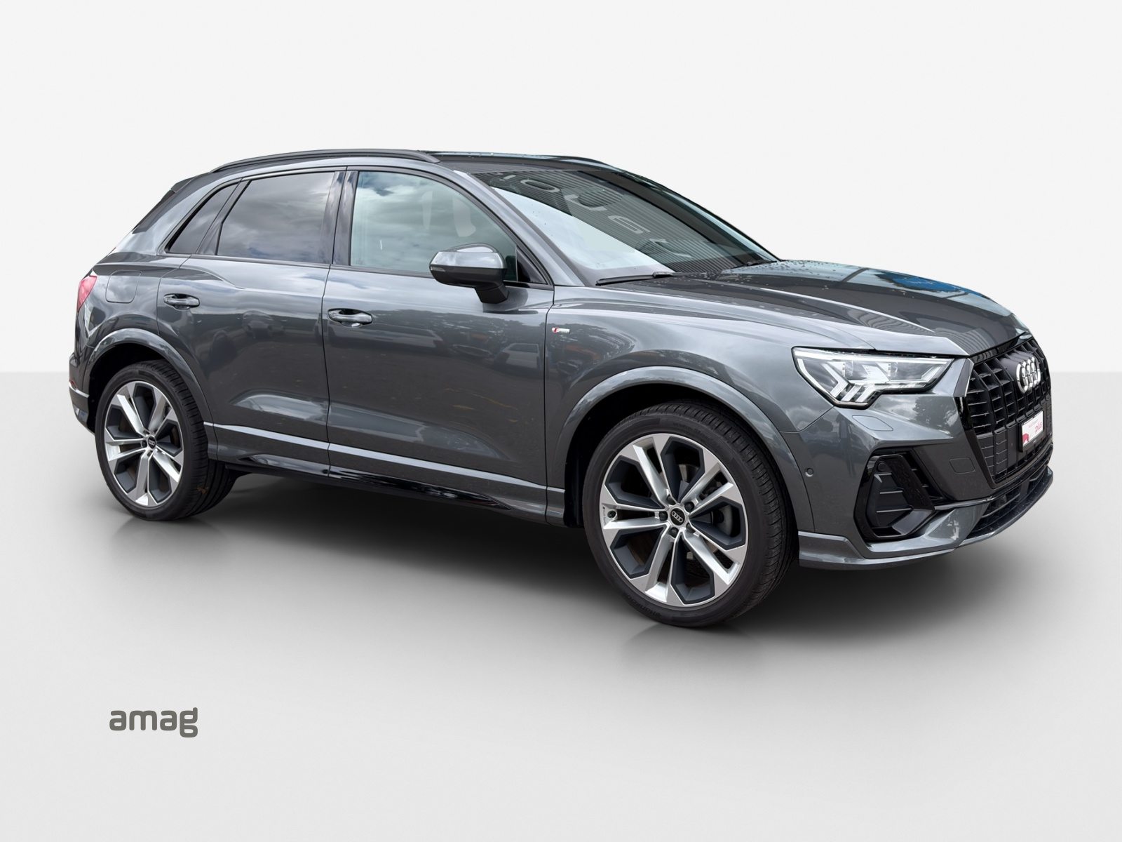 AUDI Q3 35 TFSI S line Attraction, Petrol, Second hand / Used, Automatic - 6